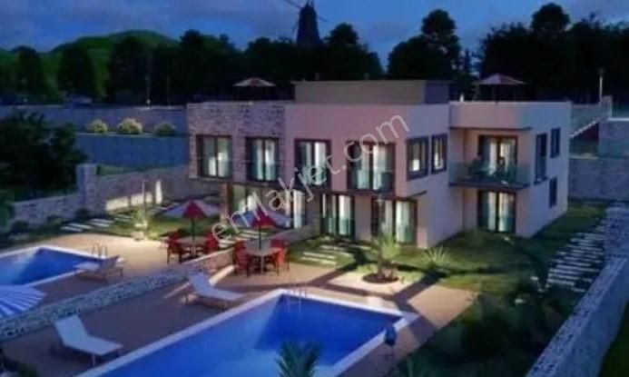 İzmir Foça Foçaköy'de Satılık 300m2 Müstakil Dubleks Taş Villa