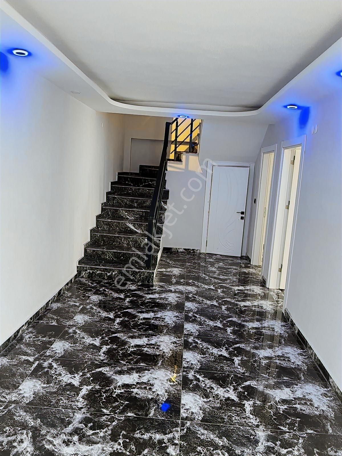 İzmir Foça Foçaköy'de Satılık 300m2 Müstakil Dubleks Taş Villa - Görsel 20