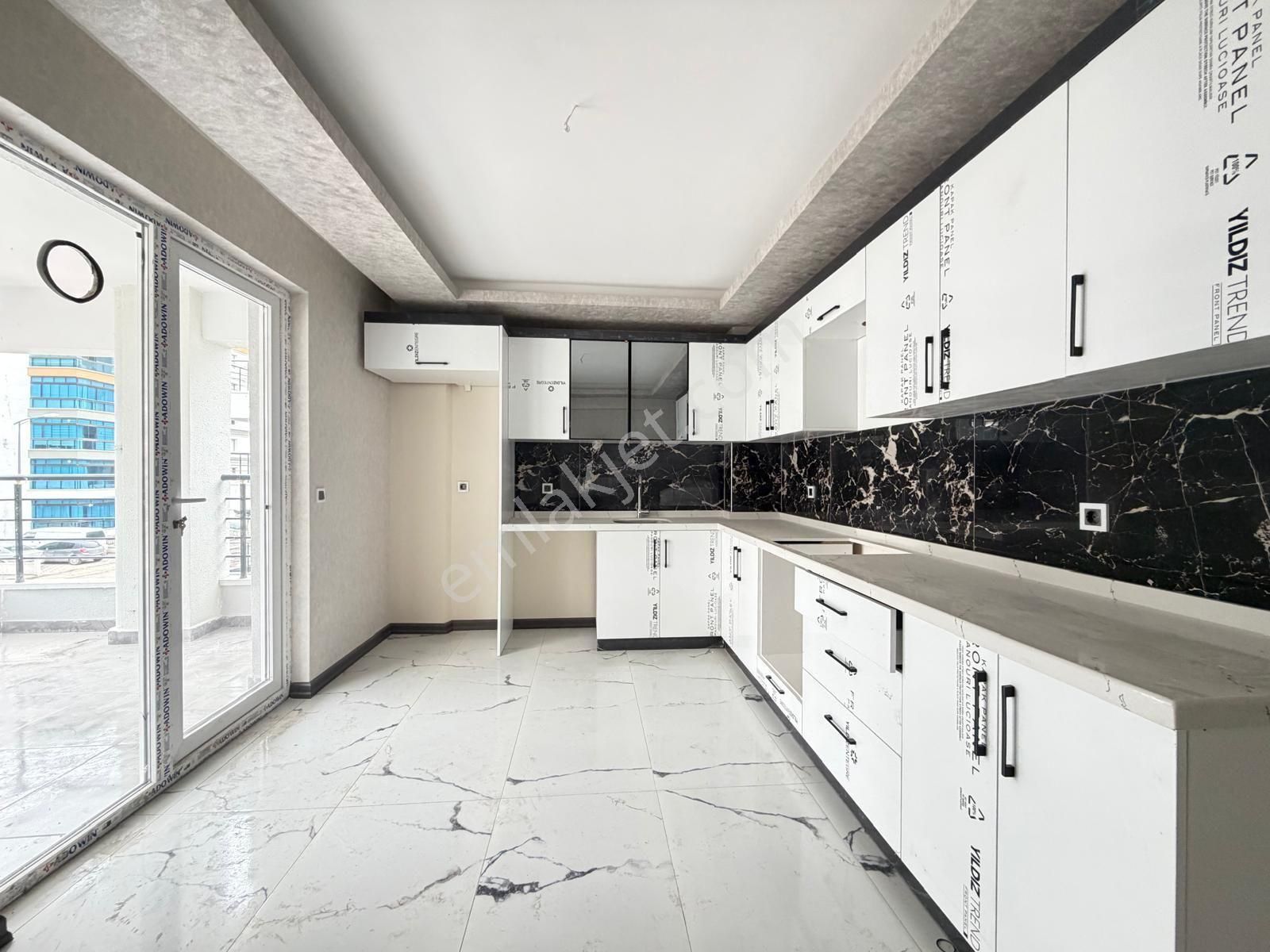 Başpınar Kudüs Parkı.yakını 3.kat 3+1 Ç.banyo Vestiyer Teras Balkonlu Ön Cephe - Görsel 5