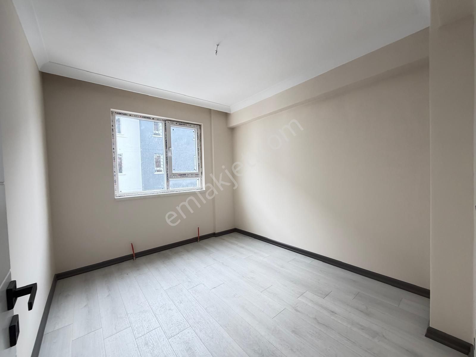 Başpınar Kudüs Parkı.yakını 3.kat 3+1 Ç.banyo Vestiyer Teras Balkonlu Ön Cephe - Görsel 12