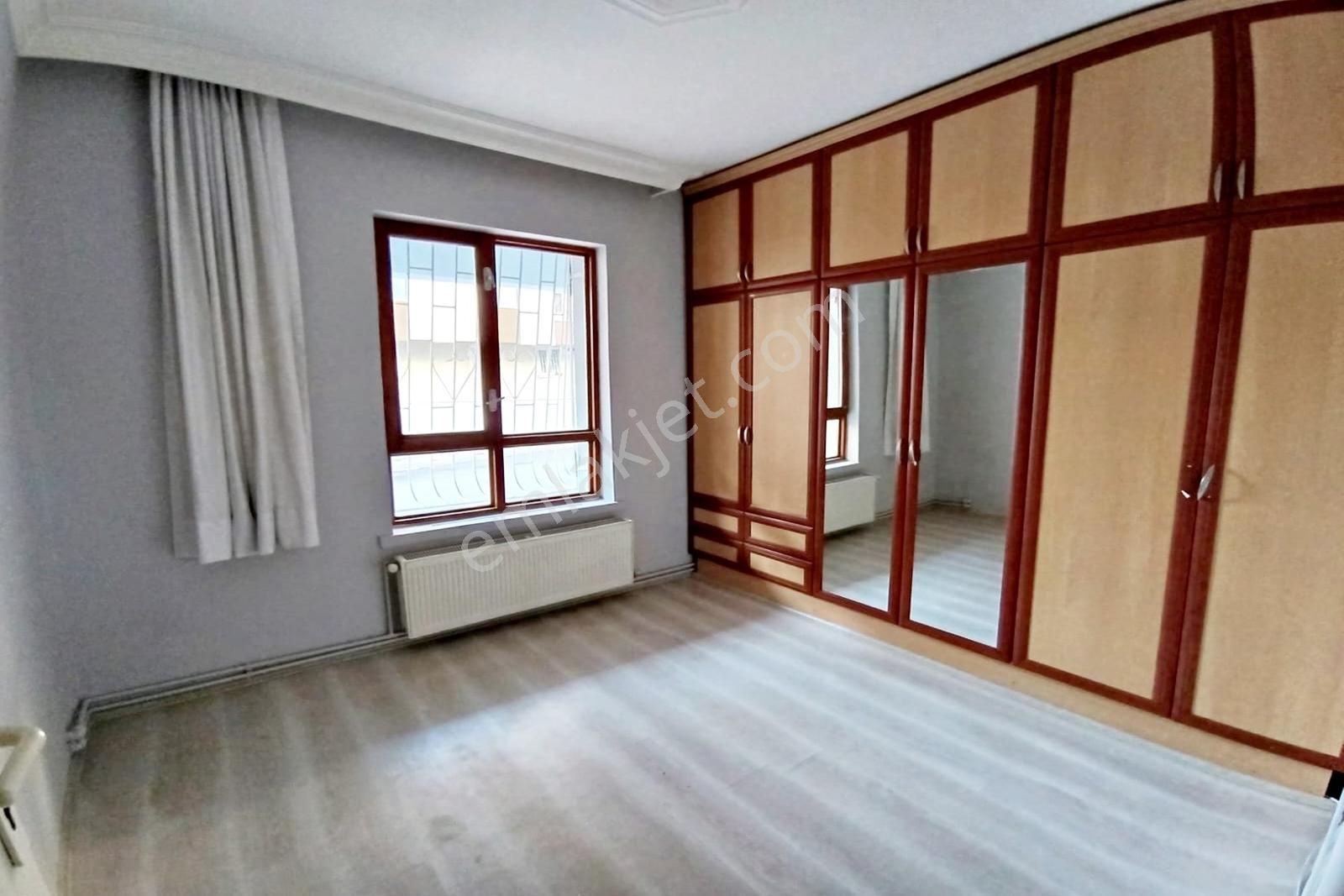 Adnan Menderes Mah Y.giriş Ön Cephe 2+1 Kat Konumlu Metro Yakın - Görsel 5