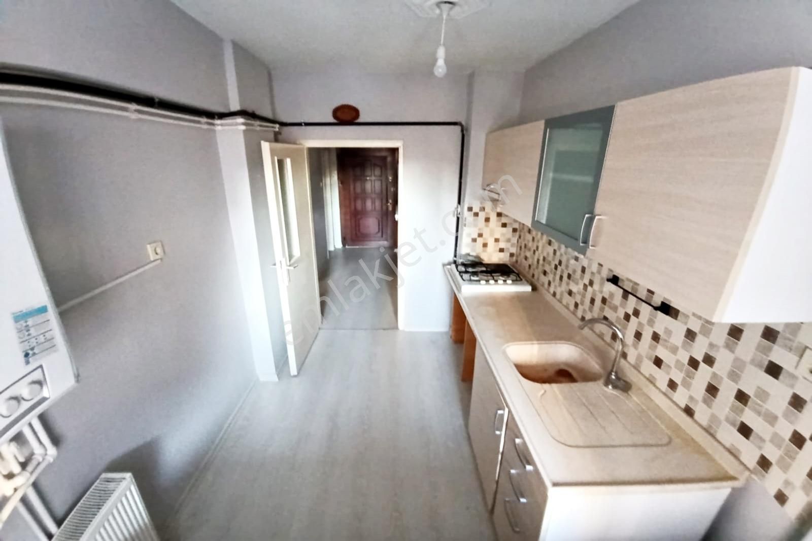 Adnan Menderes Mah Y.giriş Ön Cephe 2+1 Kat Konumlu Metro Yakın - Görsel 27