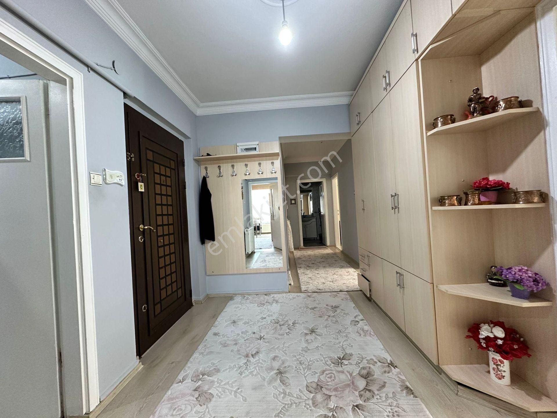 Kalecik Emlaktan Merkez Mahallesin'de Masrafsız Öncephe 3+1 Daire - Görsel 20