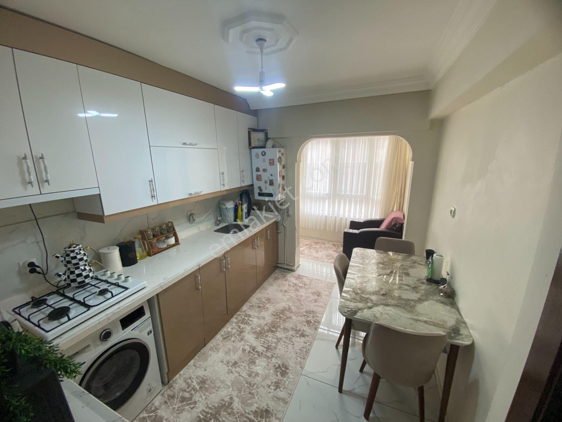 Sincan Buhara Caddesi Cepheli 1.kat Satılık 3+1 Daire - Görsel 2