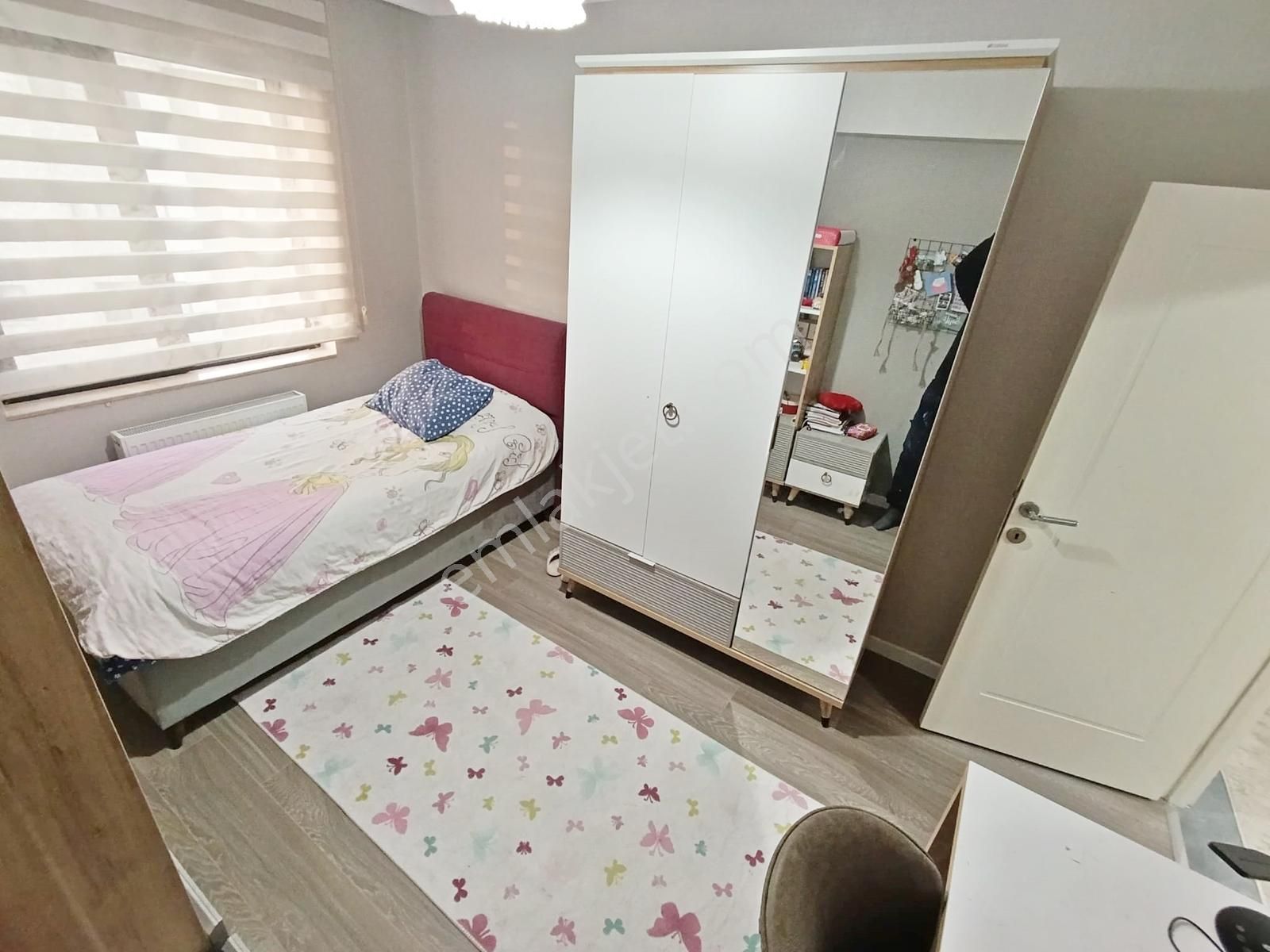 Göksu Parkı Yanı 4 Dönüm Arsa Üzerinde 4+1 Sitede Ön Cephe Daire - Görsel 20