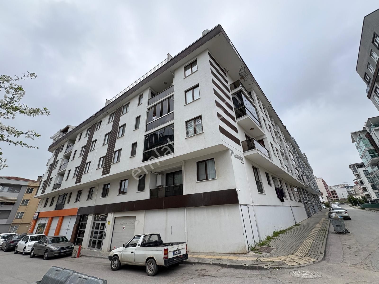 Görüklede Ayrı Mutfaklı Teraslı 90 M2 1+1 Dubleks Satılık Daire - Görsel 4