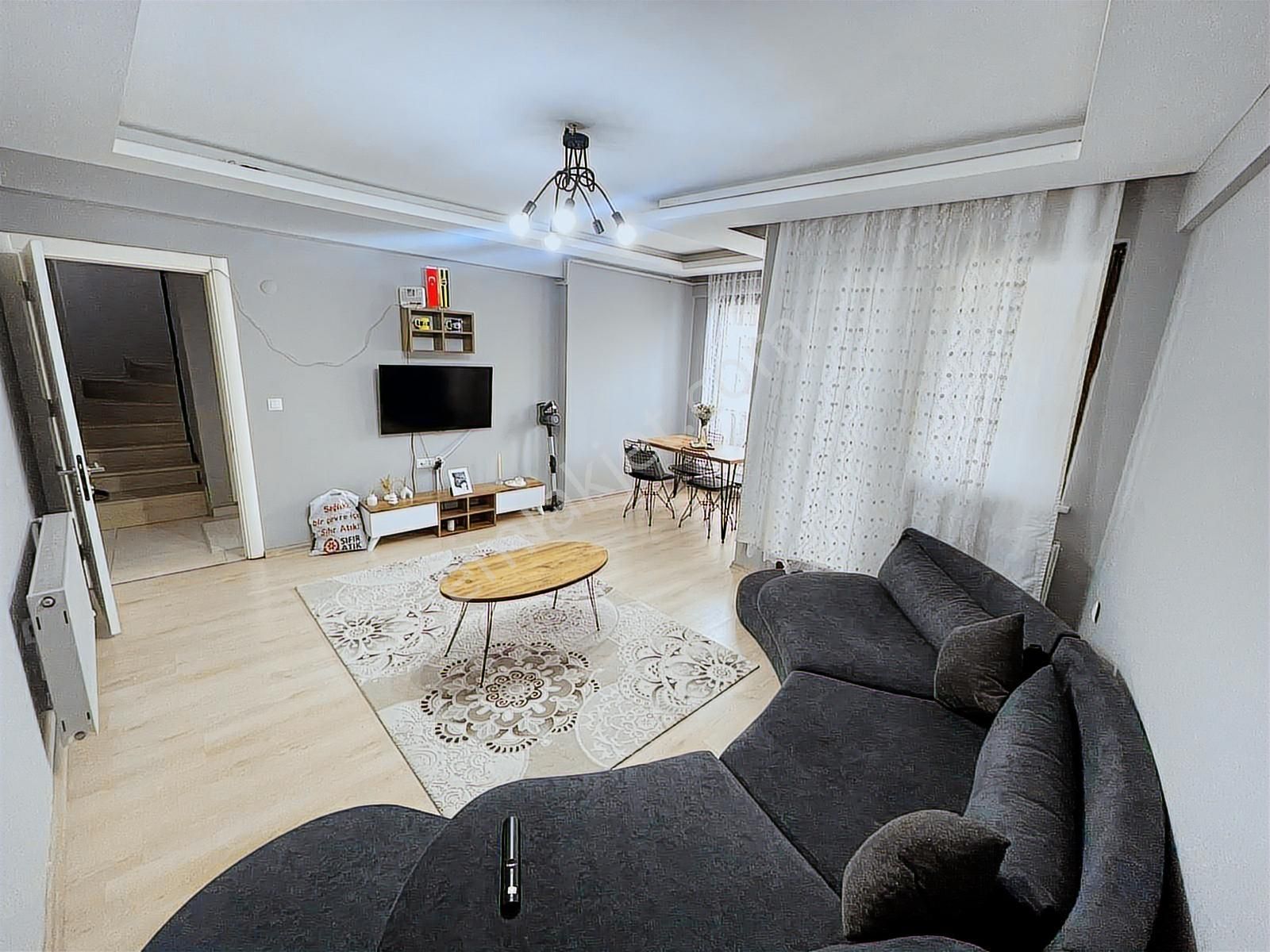 Görüklede Ayrı Mutfaklı Teraslı 90 M2 1+1 Dubleks Satılık Daire - Görsel 8