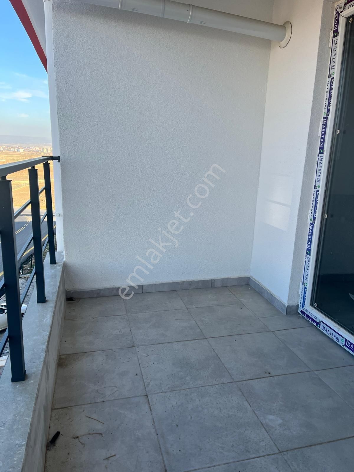 Çubuk Dumlupınar'da Ara Katta Eşyalı Kiralık Daire - Görsel 5