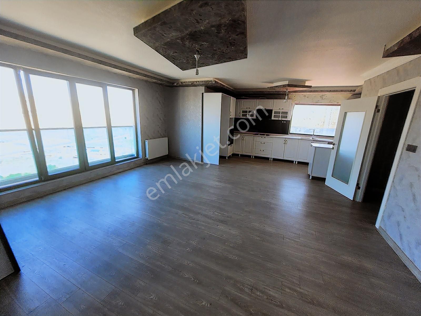 Geniş Ailelere Özel Full Manzaralı 4 Cepheli 270m2 Dubleks Daire - Görsel 21