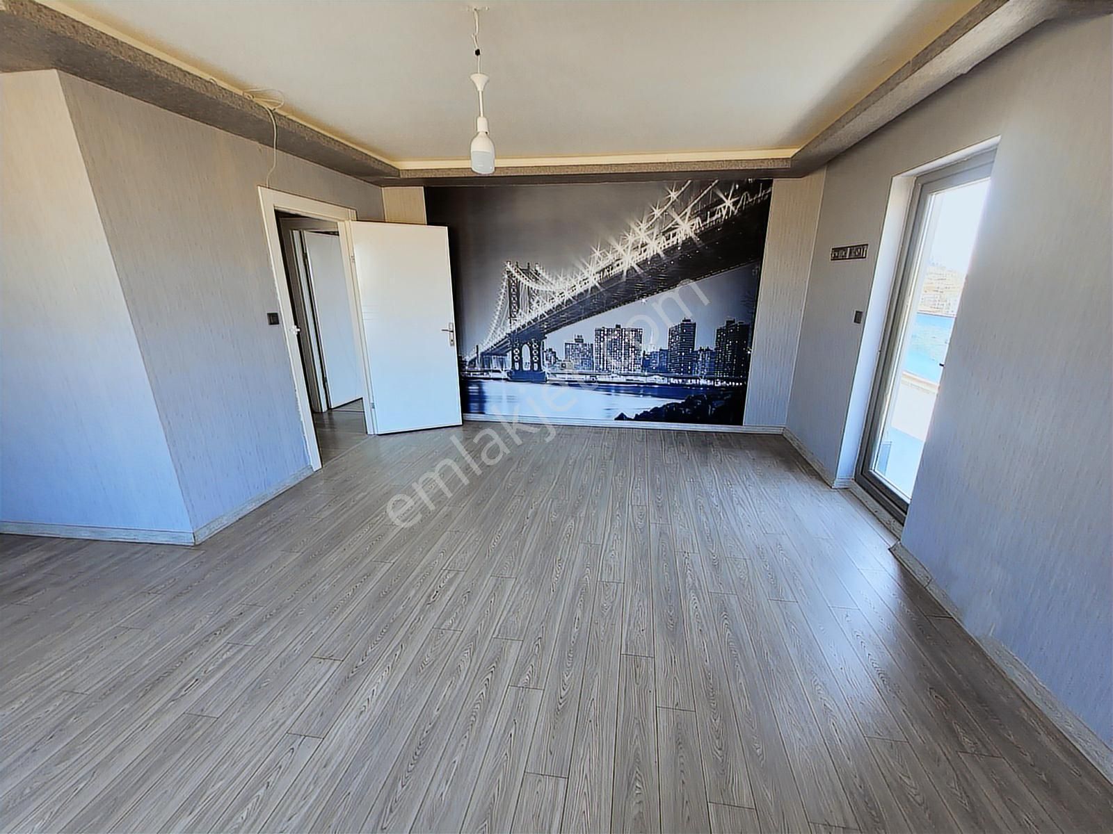 Geniş Ailelere Özel Full Manzaralı 4 Cepheli 270m2 Dubleks Daire - Görsel 23