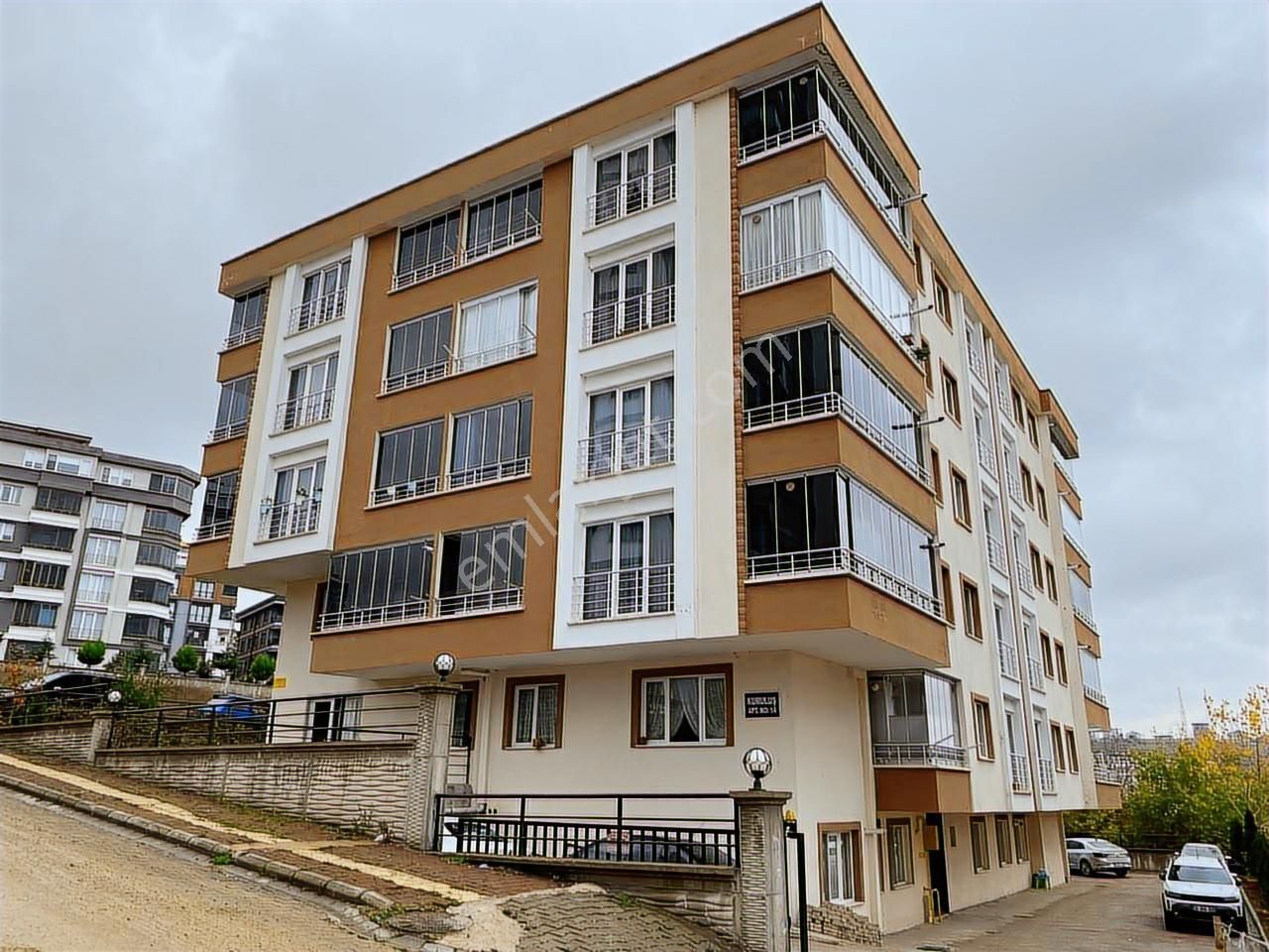 Ofsam Gayrimenkul Den Mevlana` Da Fırsat 3+1