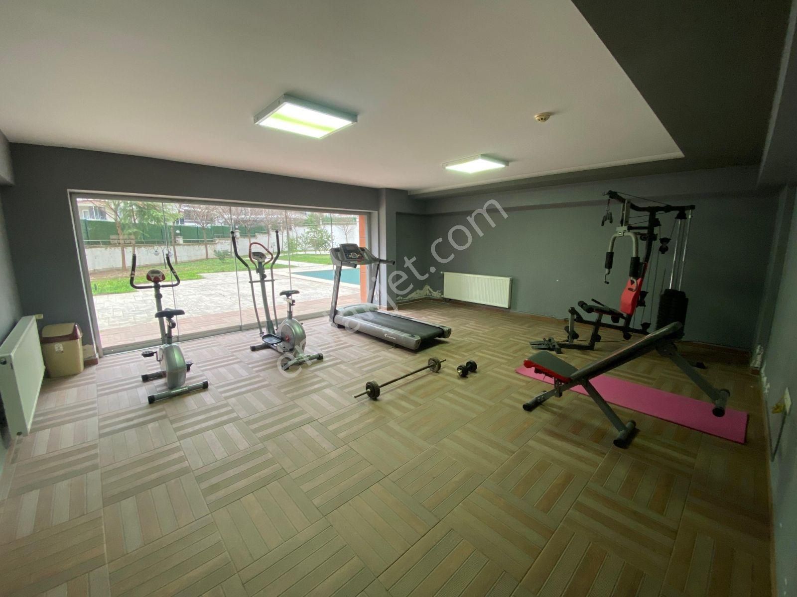 Havuzlu Site İçerisinde Emsalsiz Fiyat Eşyalı Kiracılı 1+1 - Görsel 26