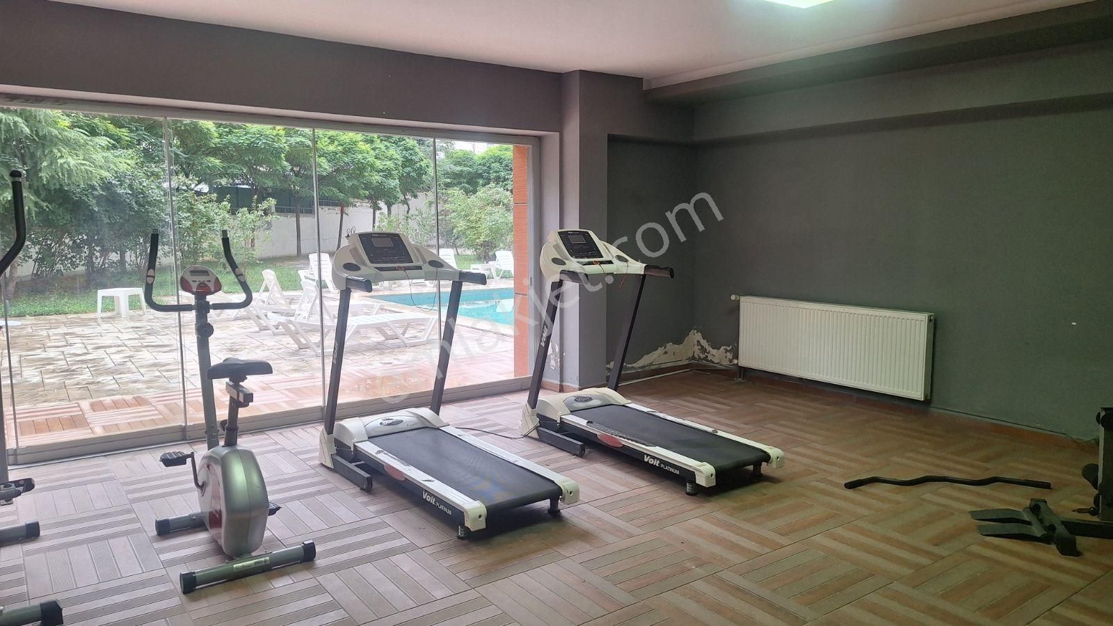 Havuzlu Site İçerisinde Emsalsiz Fiyat Eşyalı Kiracılı 1+1 - Görsel 11