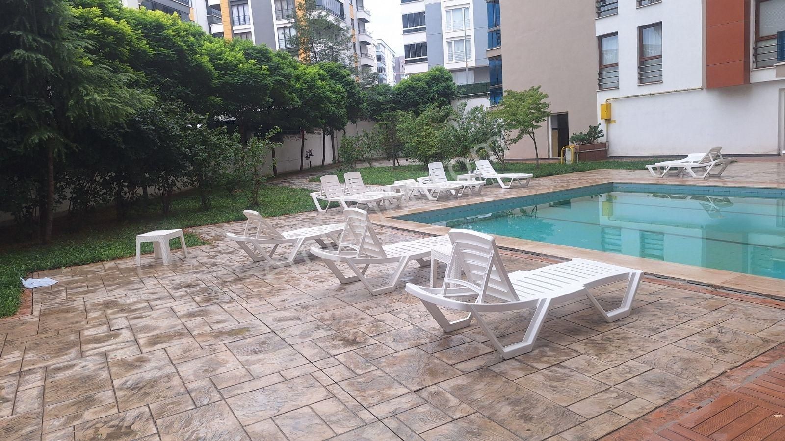 Havuzlu Site İçerisinde Emsalsiz Fiyat Eşyalı Kiracılı 1+1 - Görsel 8