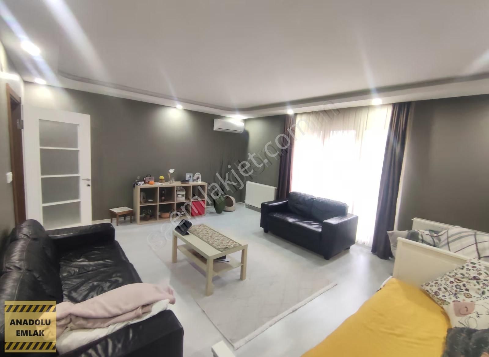 Soğanlıda Yeni Binadan Satılık 3+1 3.ara Kat Daire