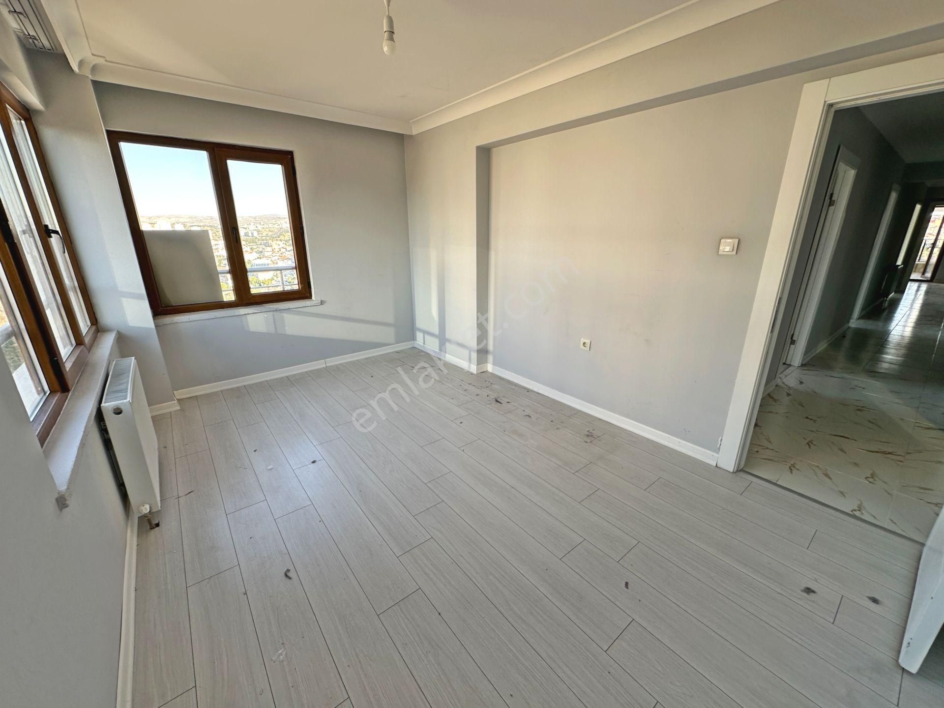 Hürel Mahallesinde Site İçinde Manzaralı Önü Açık 4+1 Satılık Daire - Görsel 29