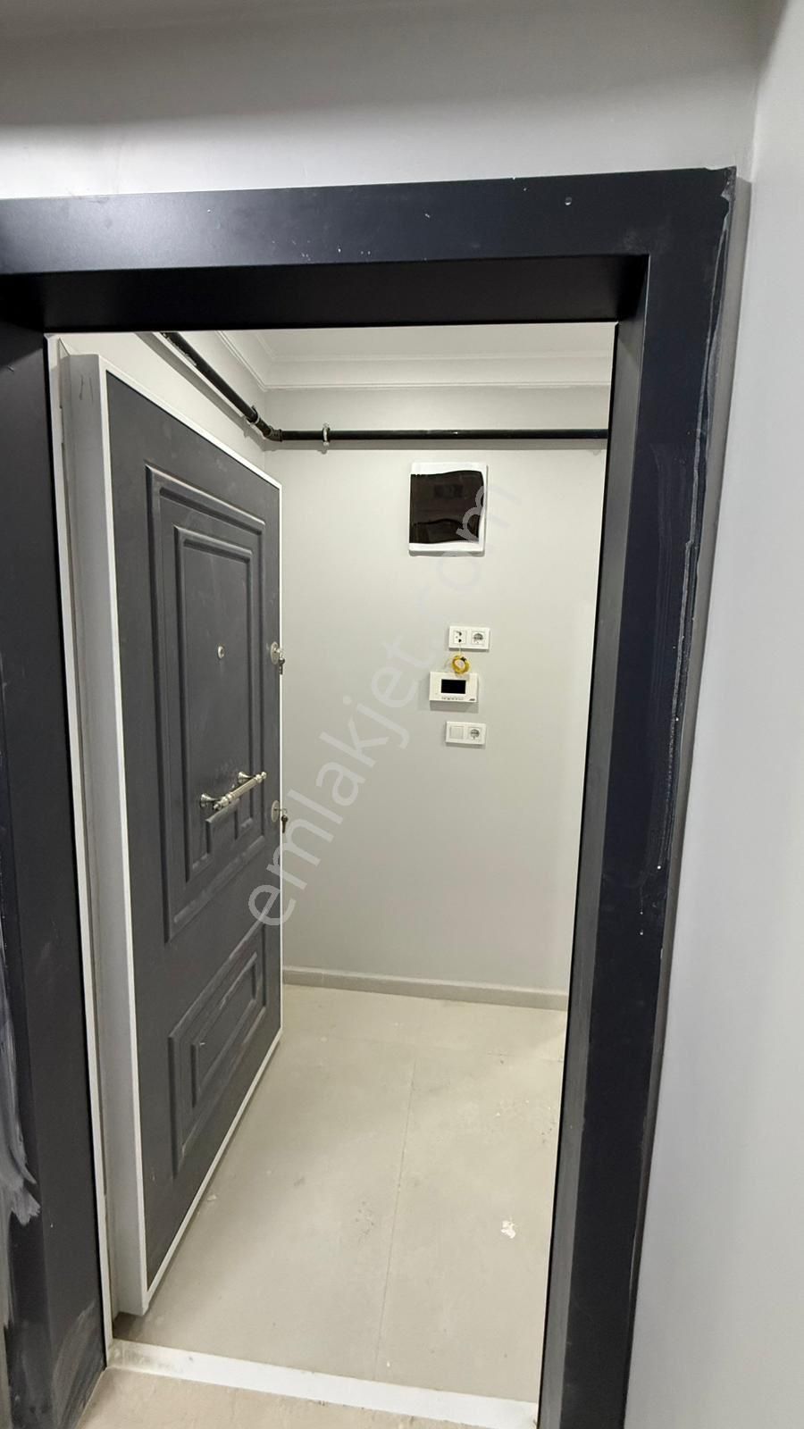 Malkoçoğlu Mah. Caddeye Yakın 2+1 95m2 Sıfır Ara Kat Daire - Görsel 10