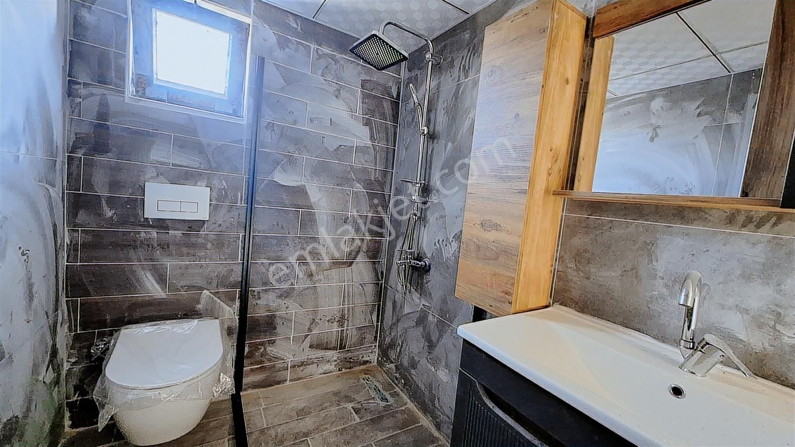 Samsun 19 Mayıs Bulvarı Aydınlık Caddesi Üzerinde 1+1 Satılık - Görsel 3