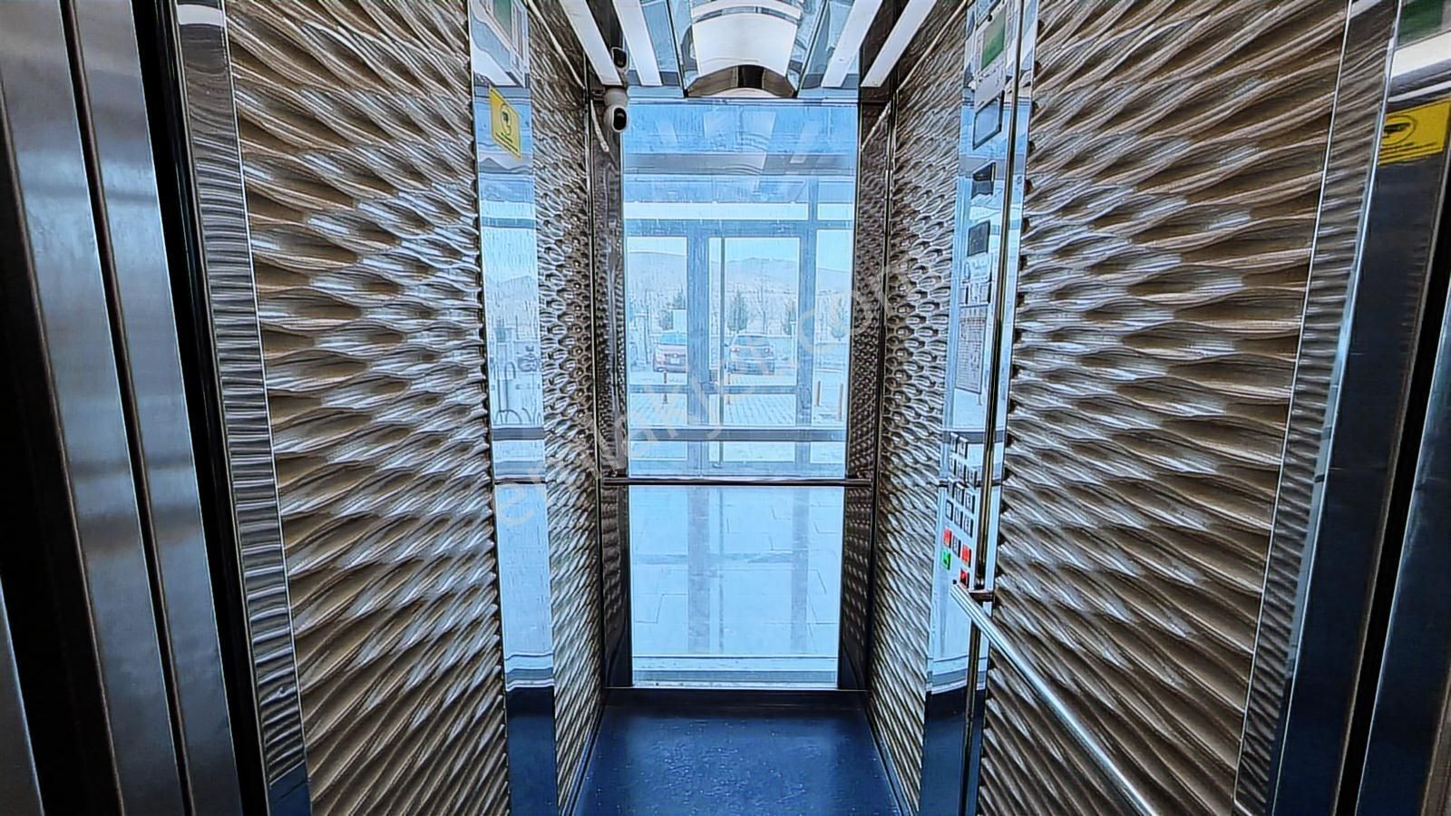 Anıl Gayirmenkul'den Göztepe Konutlarında 3+1 Satılık Daire - Görsel 28