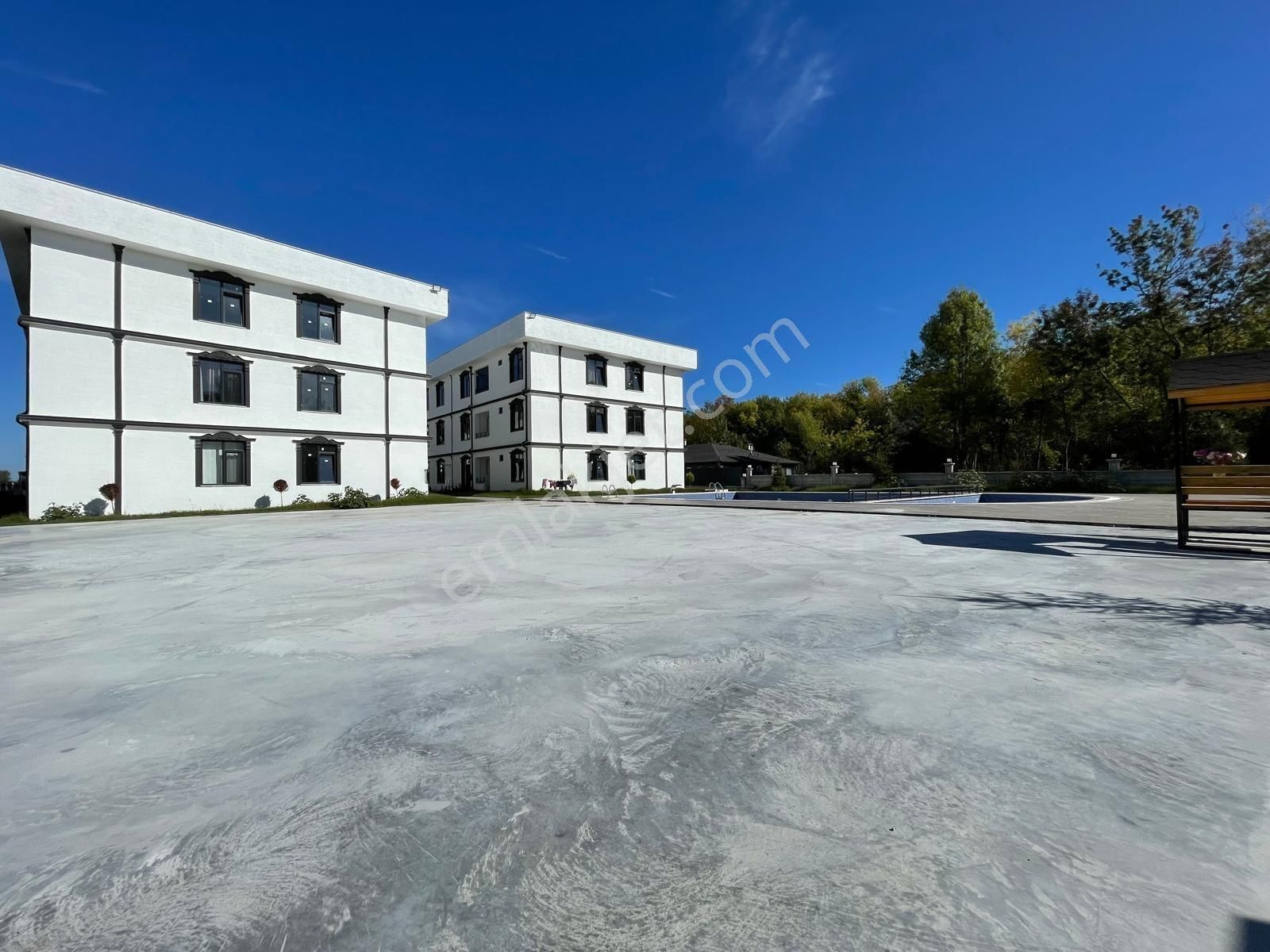 Havuzlu Sıfır Teraslı 2+1 Fırsat Dairemiz - Görsel 10