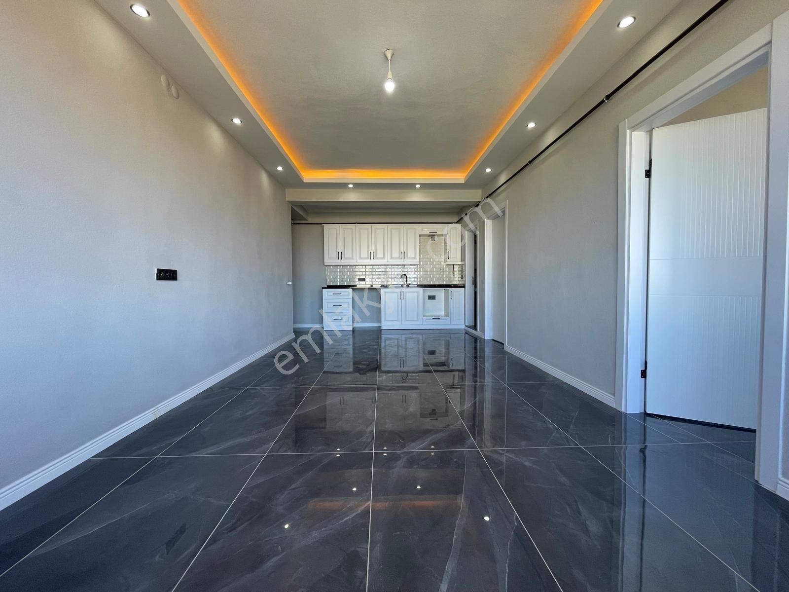 Havuzlu Sıfır Teraslı 2+1 Fırsat Dairemiz - Görsel 5