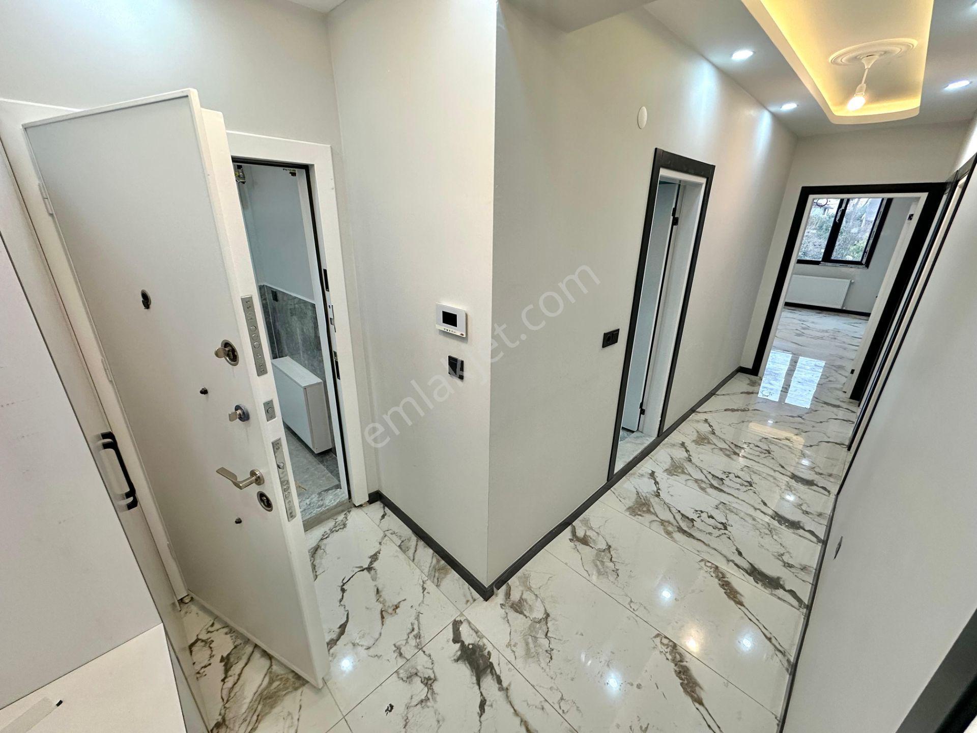 Home And Car’dan Tuzcumurat’ta Sıfır 2+1 Ayrı Mutfak Geniş Balkon - Görsel 17