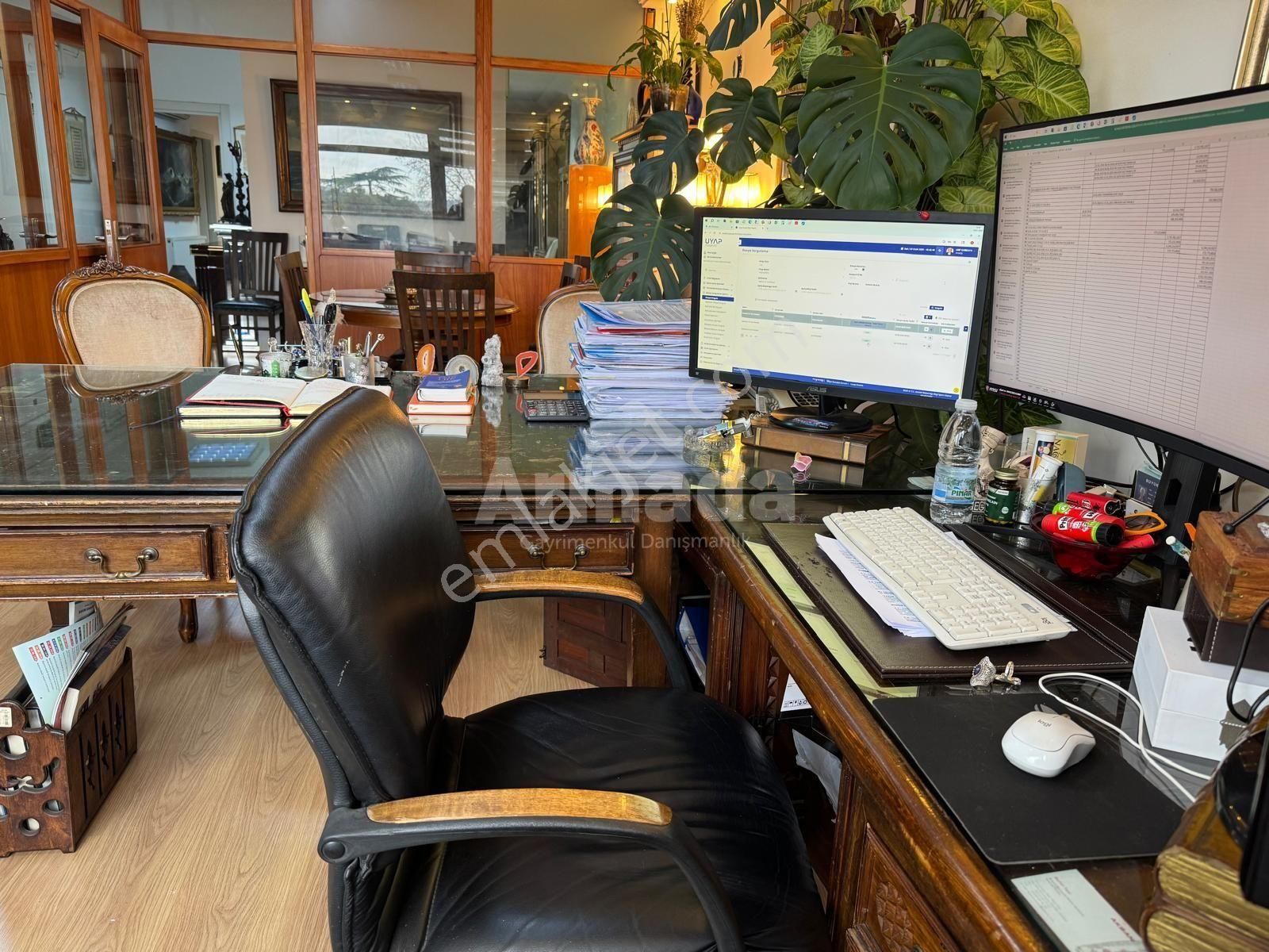 İstanbul Şişli Cumhuriyet Caddesi Üzerinde Satılık Ofis - Görsel 12