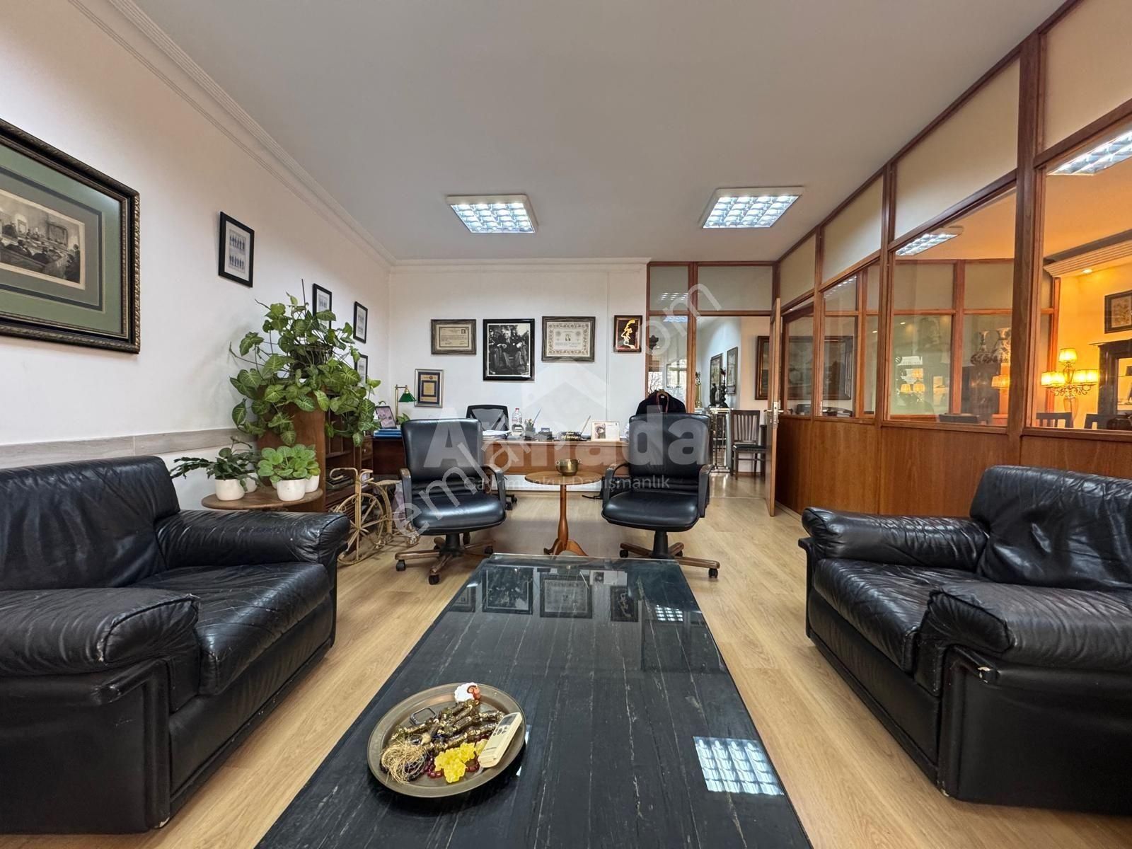 İstanbul Şişli Cumhuriyet Caddesi Üzerinde Satılık Ofis - Görsel 7