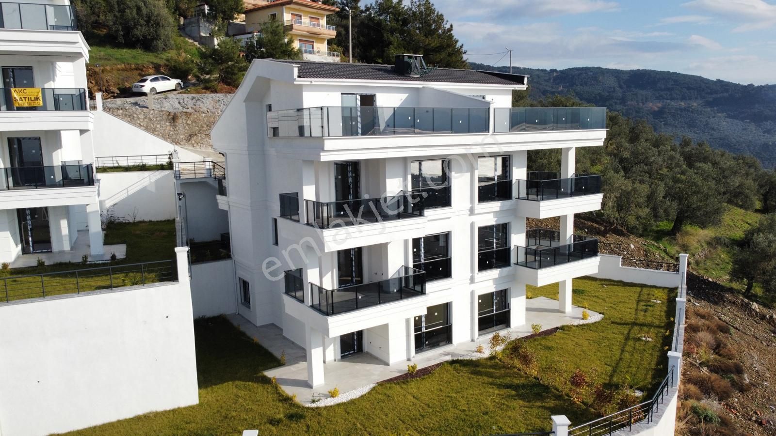 Eu'dan Altınoluk'ta Deniz Manzaralı 2+1 Dubleks Daireler