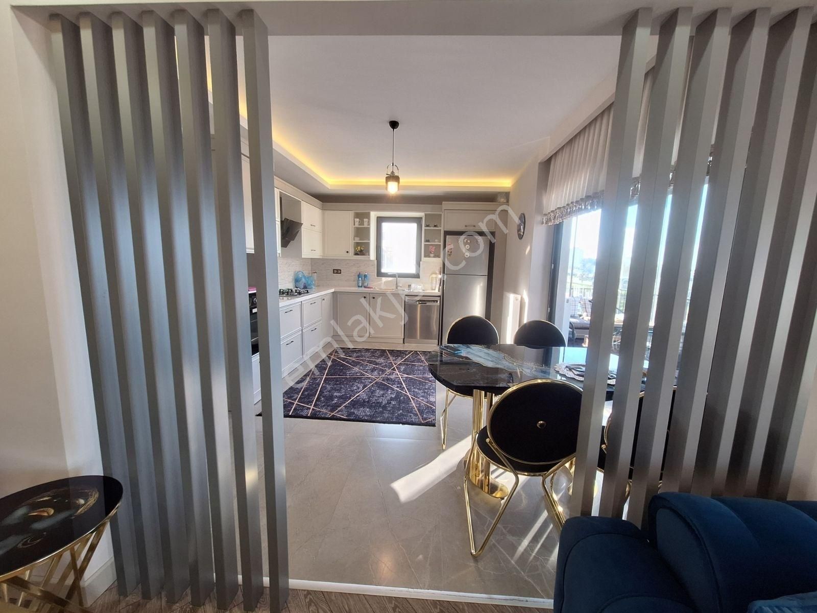 Atakum Körfezde Deniz Manzaralı Satılık 3+1 Daire - Görsel 7