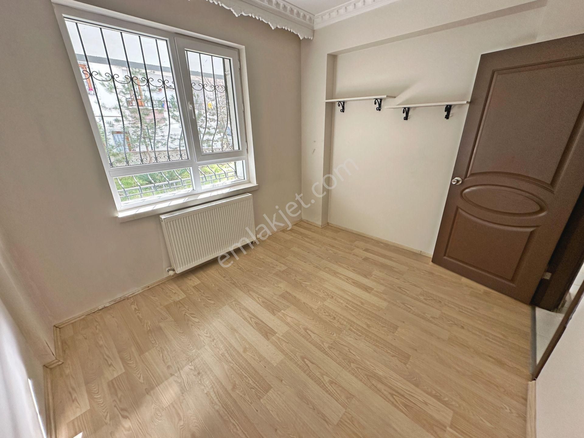 30 Ağustos Okul Yakınında Yapılı Balkonlu 2+1 Kiralık Daire - Görsel 16