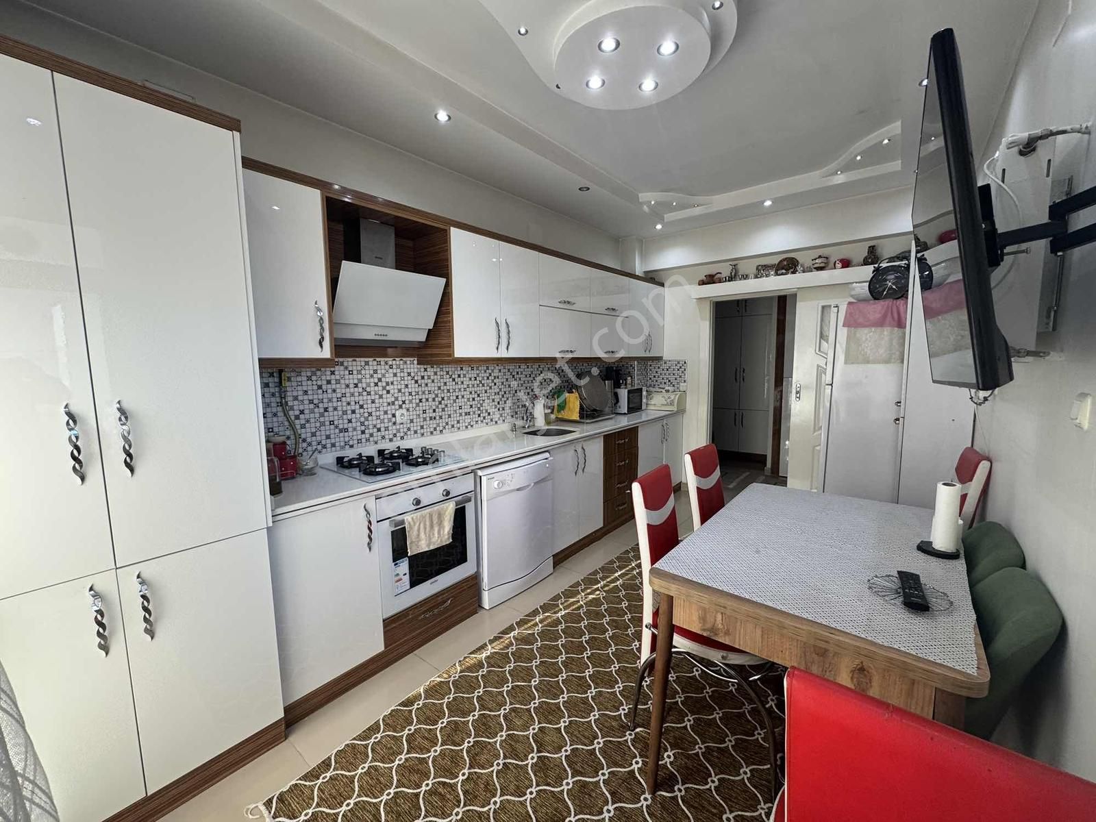 T.e.s'den Müthiş Konumda Bakımlı Masrafsız Geniş Ferah 2+1 - Görsel 21