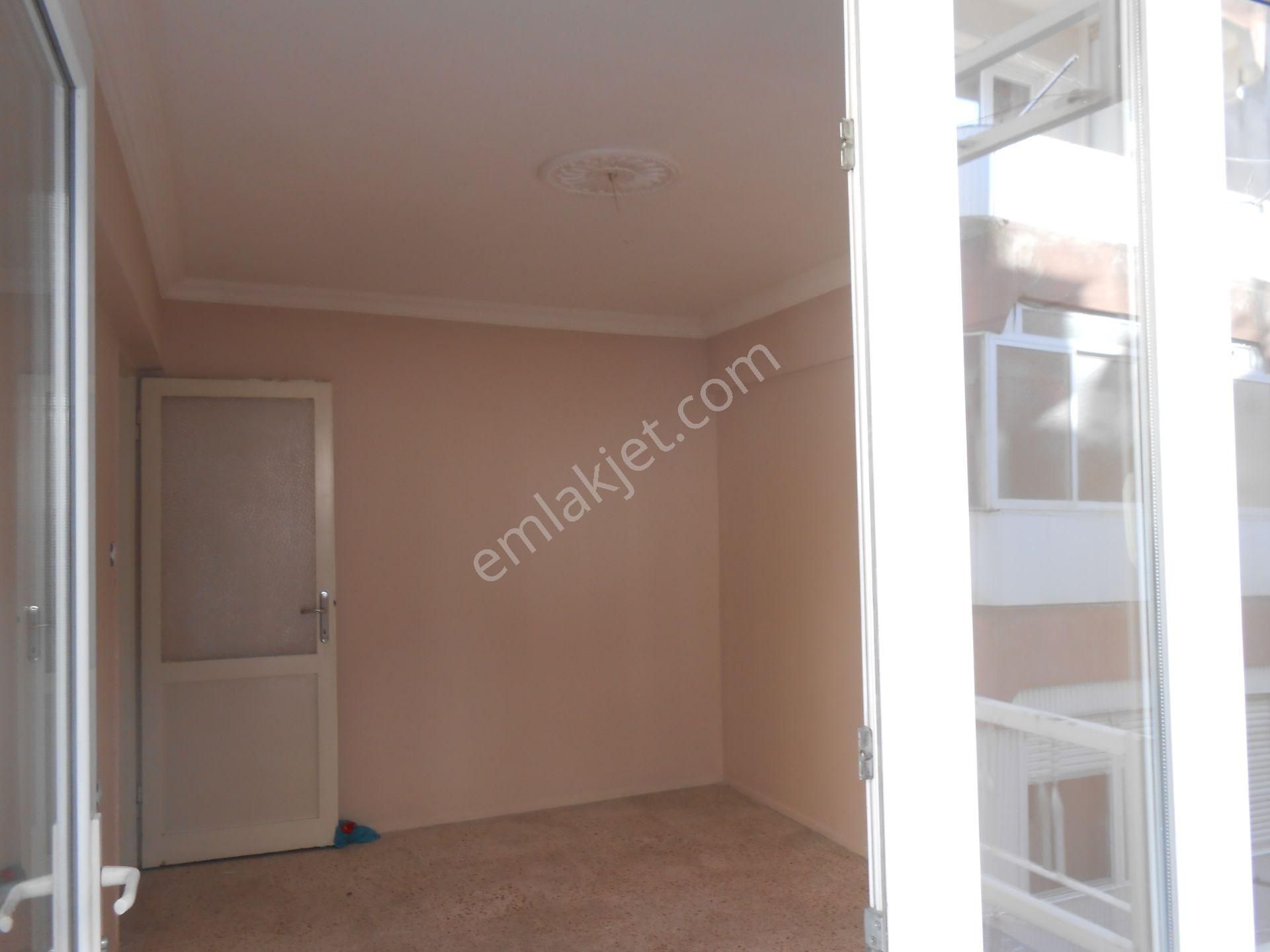 Sahibinden Bayraklı İzban Duragı Sokagında Memur Vb.bekara 2+1 - Görsel 7