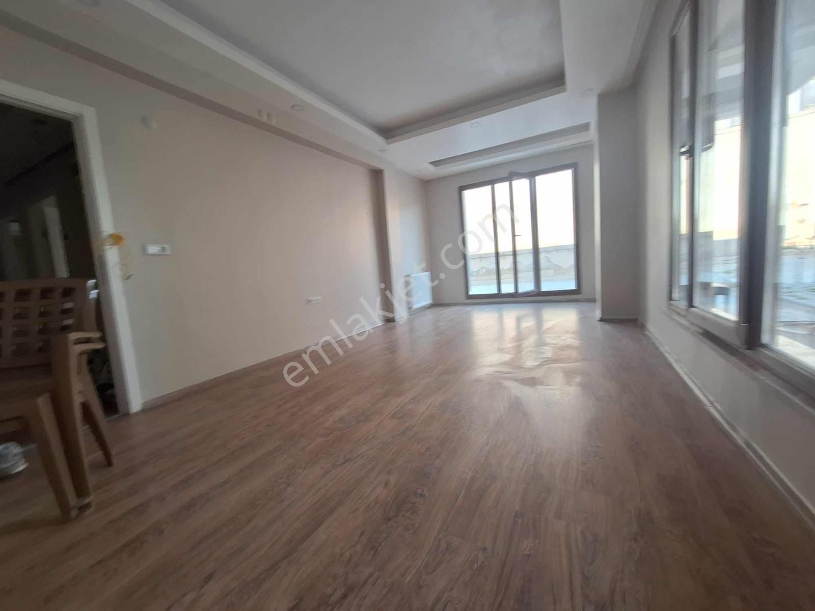 Çerkezköy İstasyon Mahallesinde Bahçe Kullanımlı 2+1 Kiralık - Görsel 21