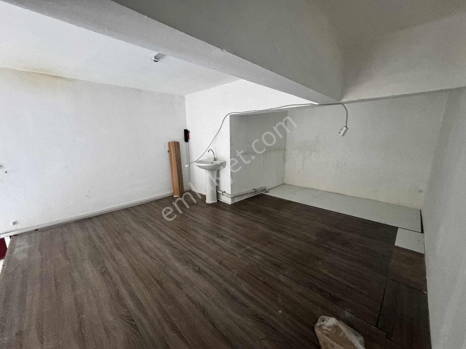 40 M2 Çarşamba Pazarı Yolu Üstünde Kiralık Dükkan - Görsel 8