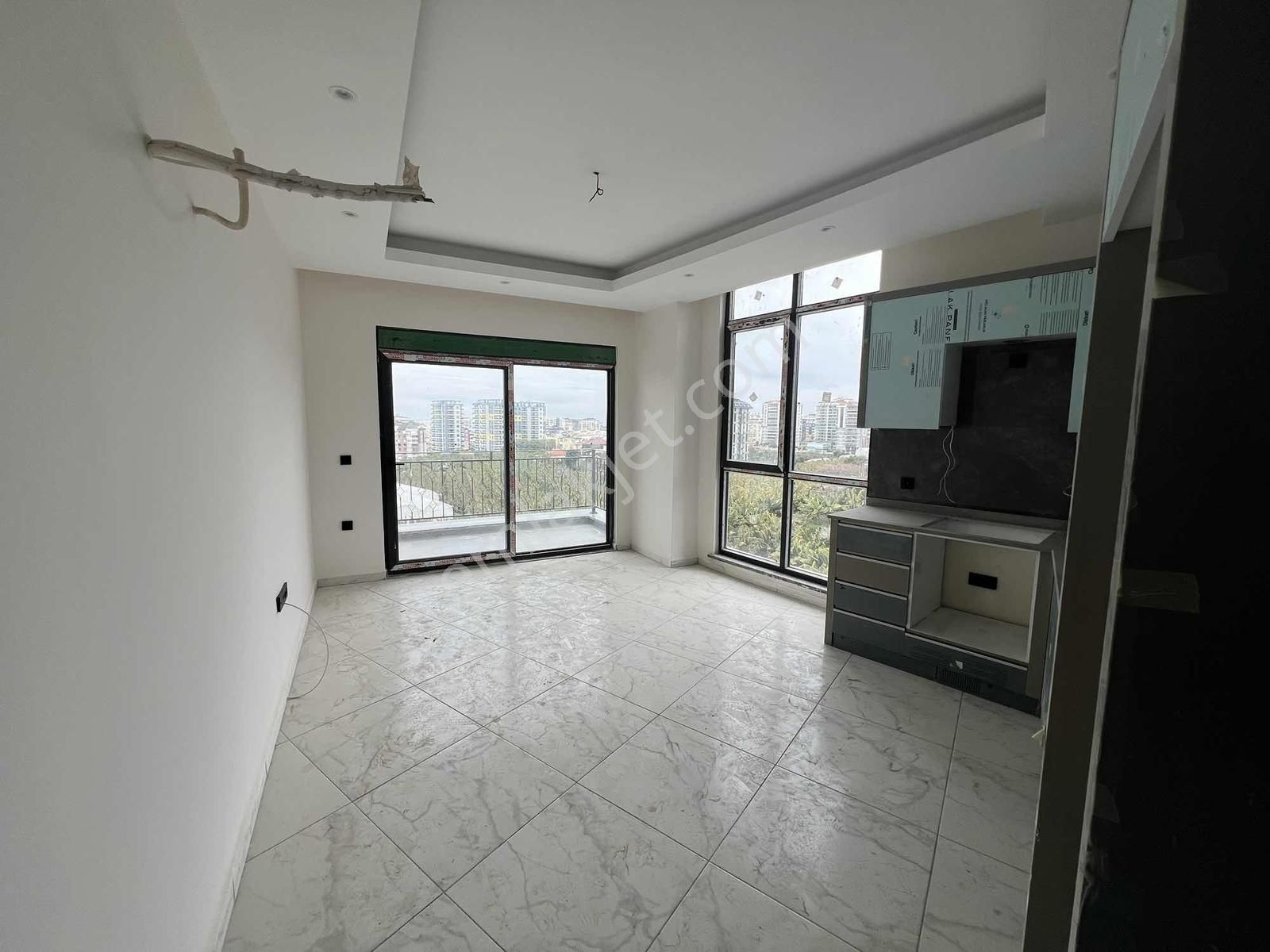 Antalya Alanya Mahmutlar Satilik Daire 2+1