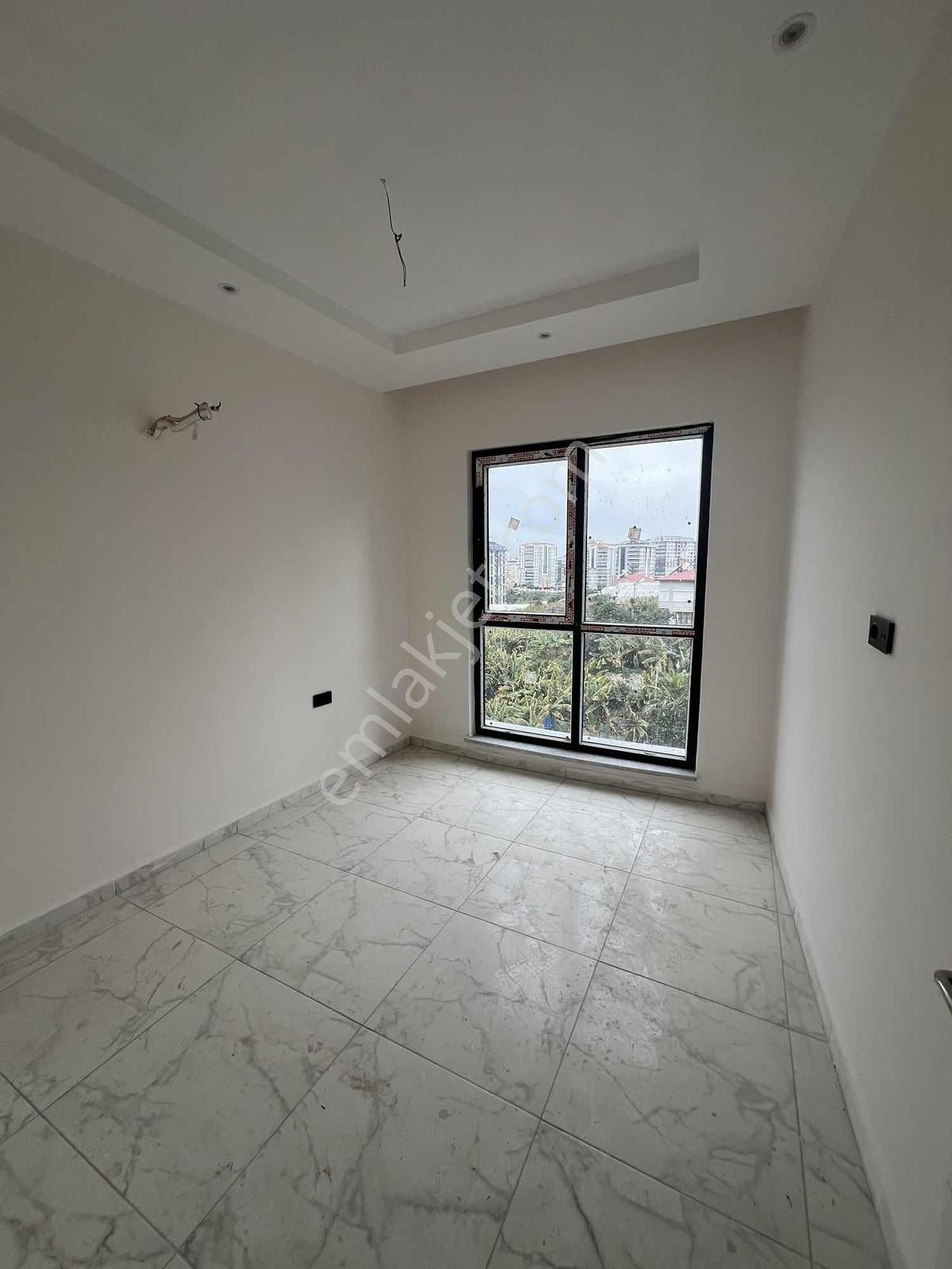 Antalya Alanya Mahmutlar Satilik Daire 2+1 - Görsel 7