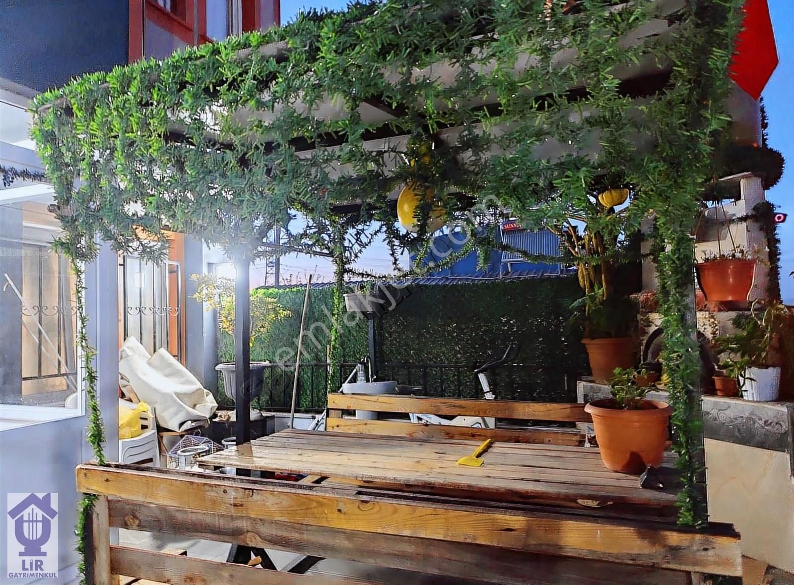 Sultanköy De Deniz Manzaralı Güzel Konum Da Satılık Villa - Görsel 2