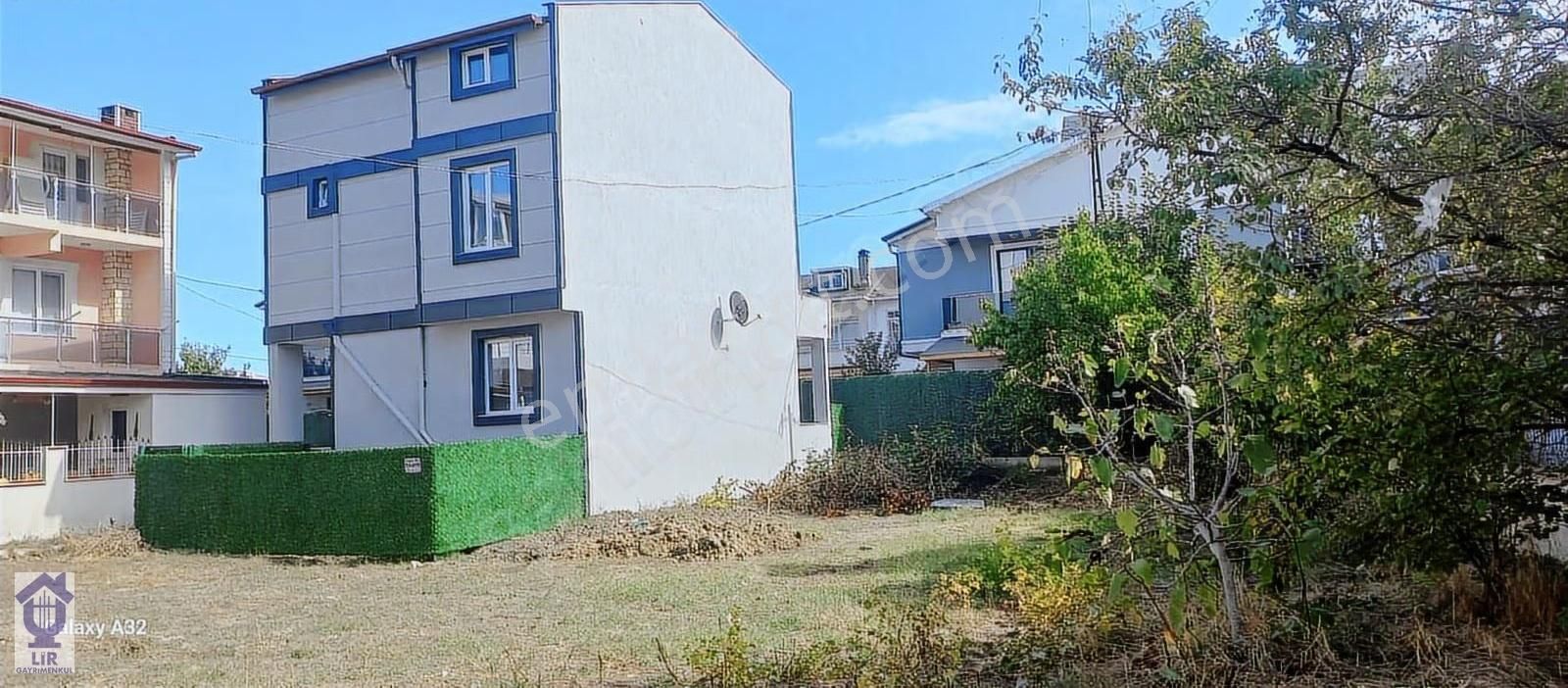 Lir Den Yeniçiftlik Cihan 3sitesi Yanı Satılık 183 M2 Arsa - Görsel 30