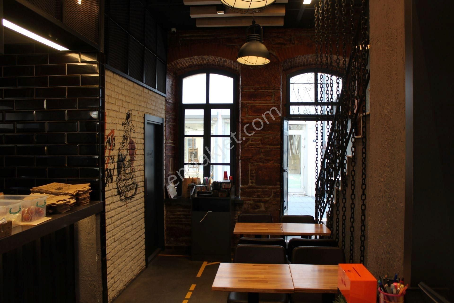 İşlek Lokasyonda Ohannes Burger Devren / Kiralık - Görsel 2