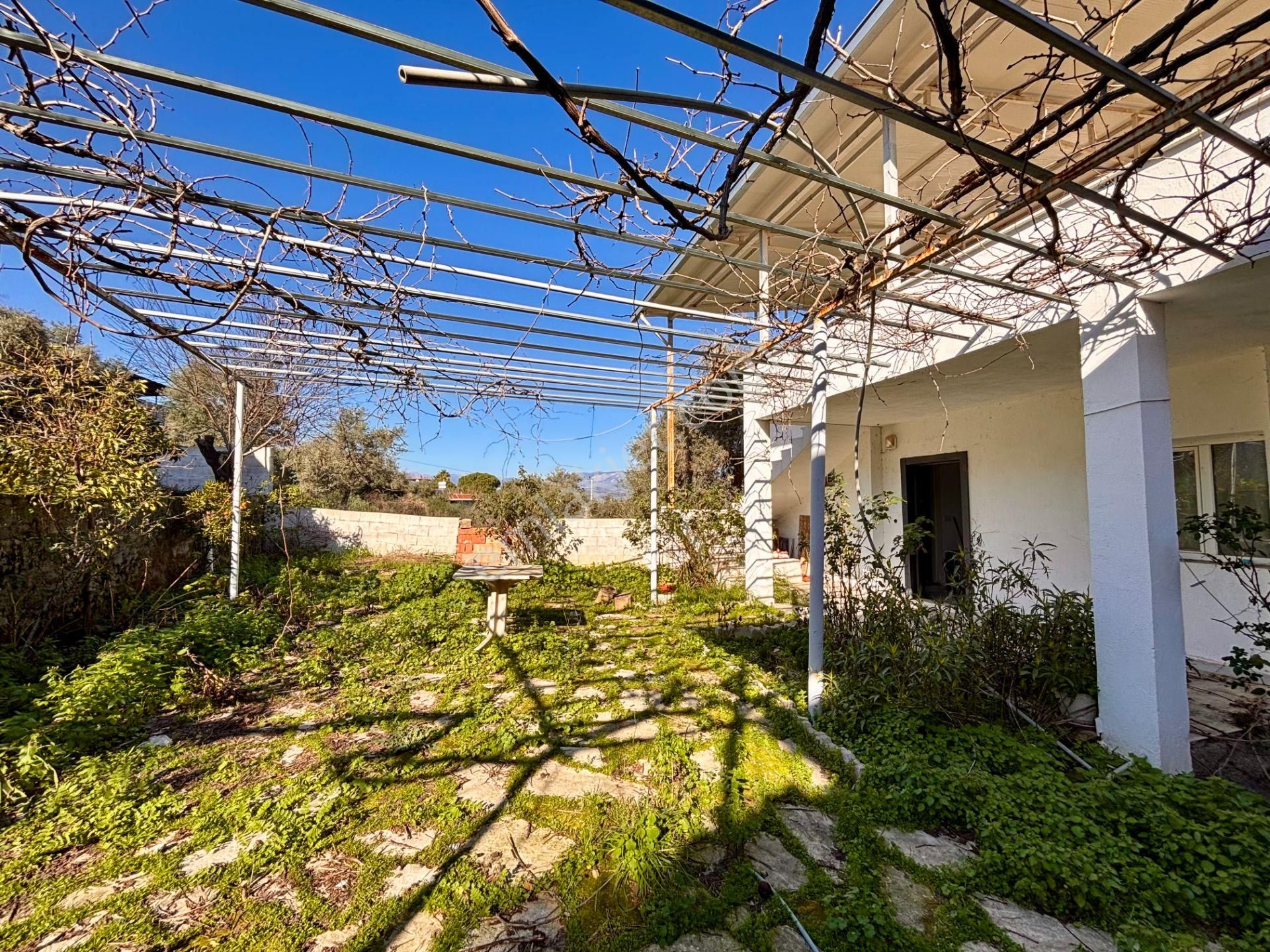 Muğla Milas Ovakışlacık’ta Ruhsatlı İki Ayrı Konut Bulunan 573 M² Arsa - Görsel 8