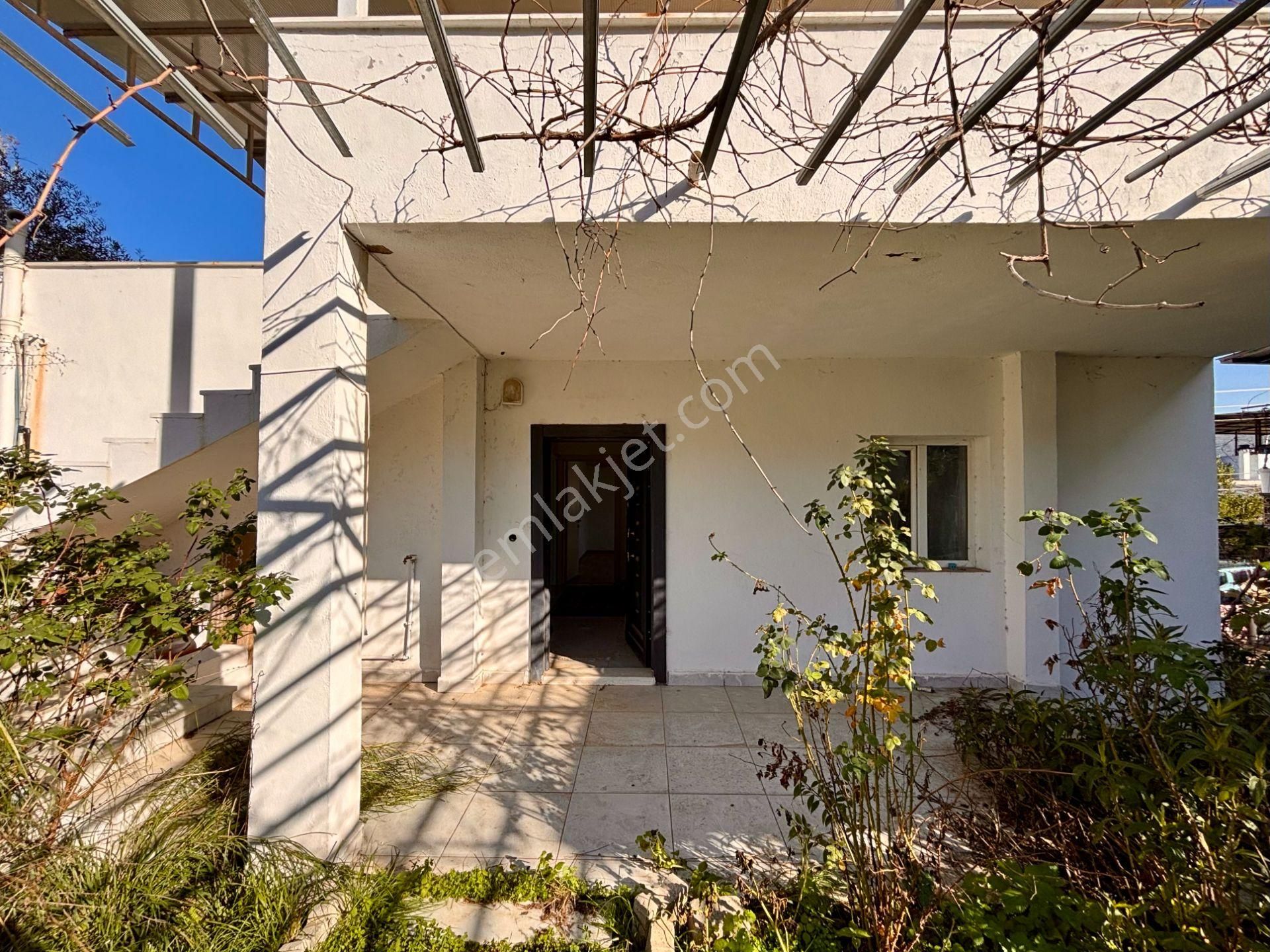 Muğla Milas Ovakışlacık’ta Ruhsatlı İki Ayrı Konut Bulunan 573 M² Arsa - Görsel 9