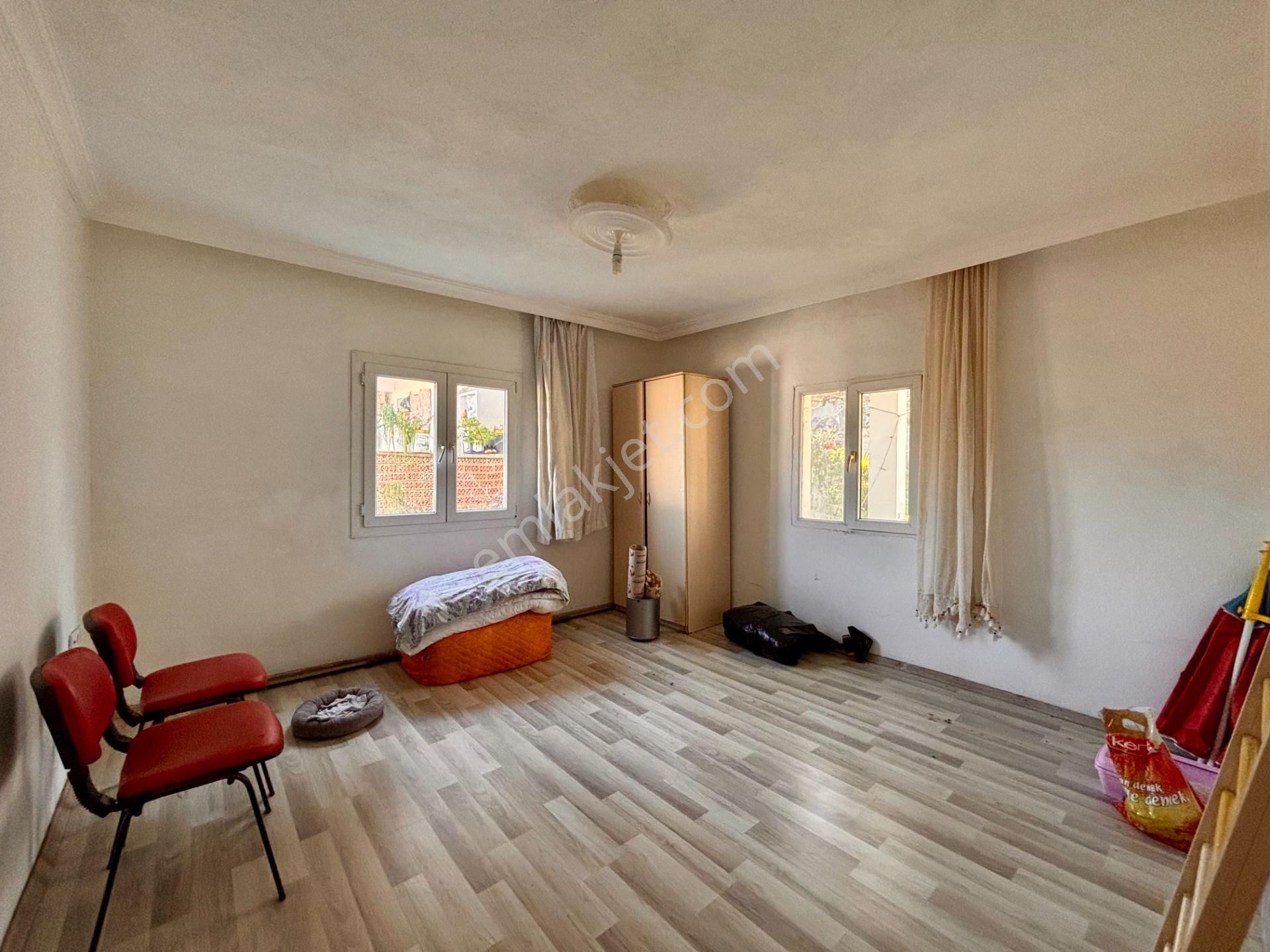 Muğla Milas Ovakışlacık’ta Ruhsatlı İki Ayrı Konut Bulunan 573 M² Arsa - Görsel 14