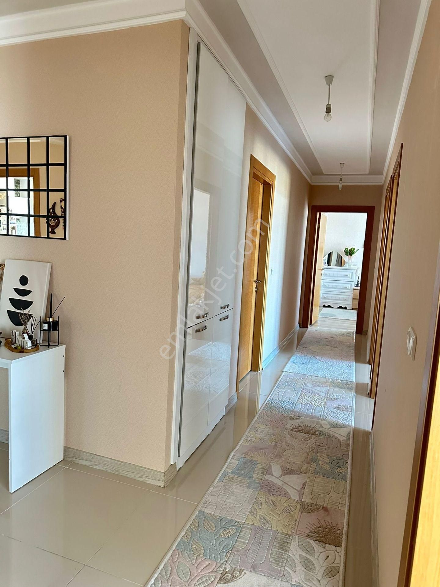 Kalecik Emlak'tan İki Bloklu Sitede 7.kat Kredi Limitsiz 4+1 Daire - Görsel 16