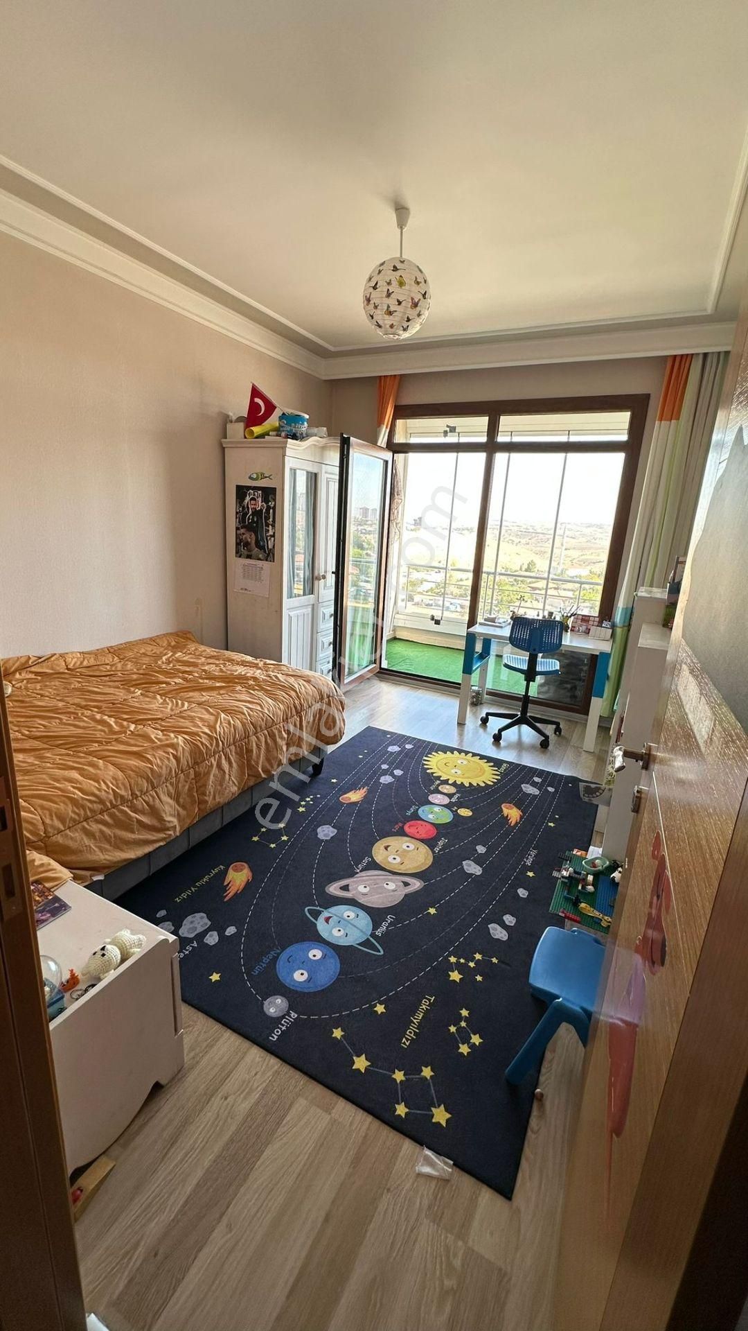 Kalecik Emlak'tan İki Bloklu Sitede 7.kat Kredi Limitsiz 4+1 Daire - Görsel 9