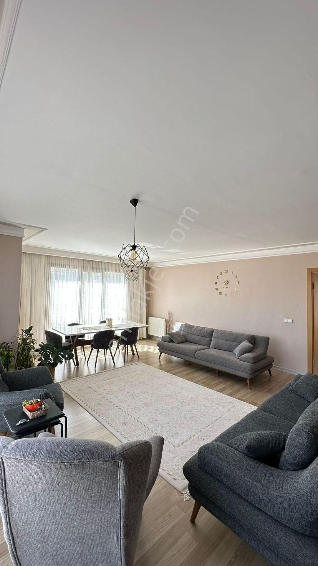 Kalecik Emlak'tan İki Bloklu Sitede 7.kat Kredi Limitsiz 4+1 Daire - Görsel 4