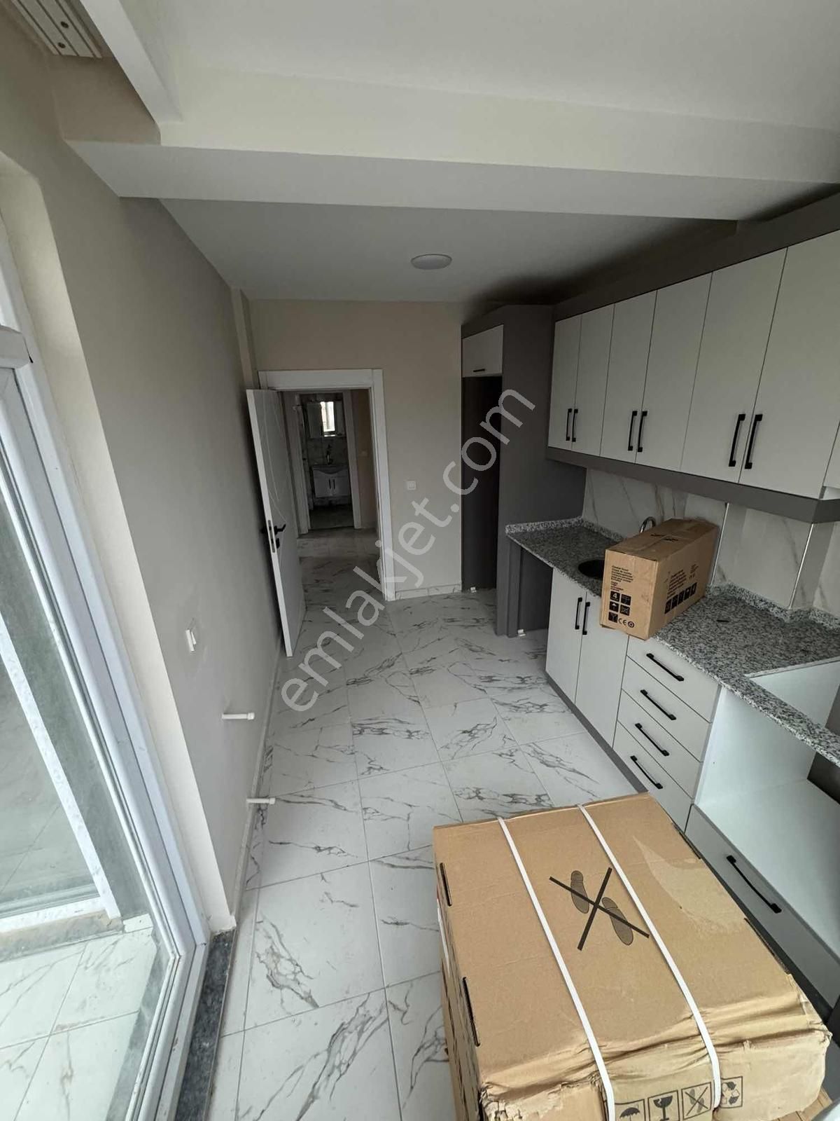 Ful Kredi İmkanı Ayrı Mutfak Asansör Merkezi Konum - Görsel 4