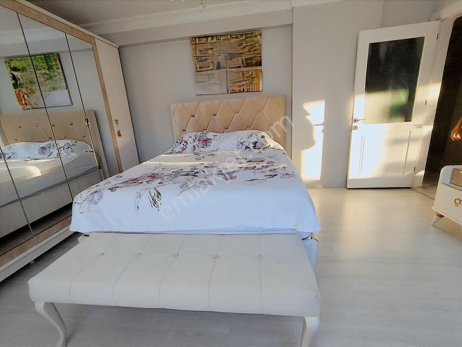 Azmir'den Satılık Cadde Cepheli 4+2 Dubleks Daire For Sale للبيع - Görsel 34