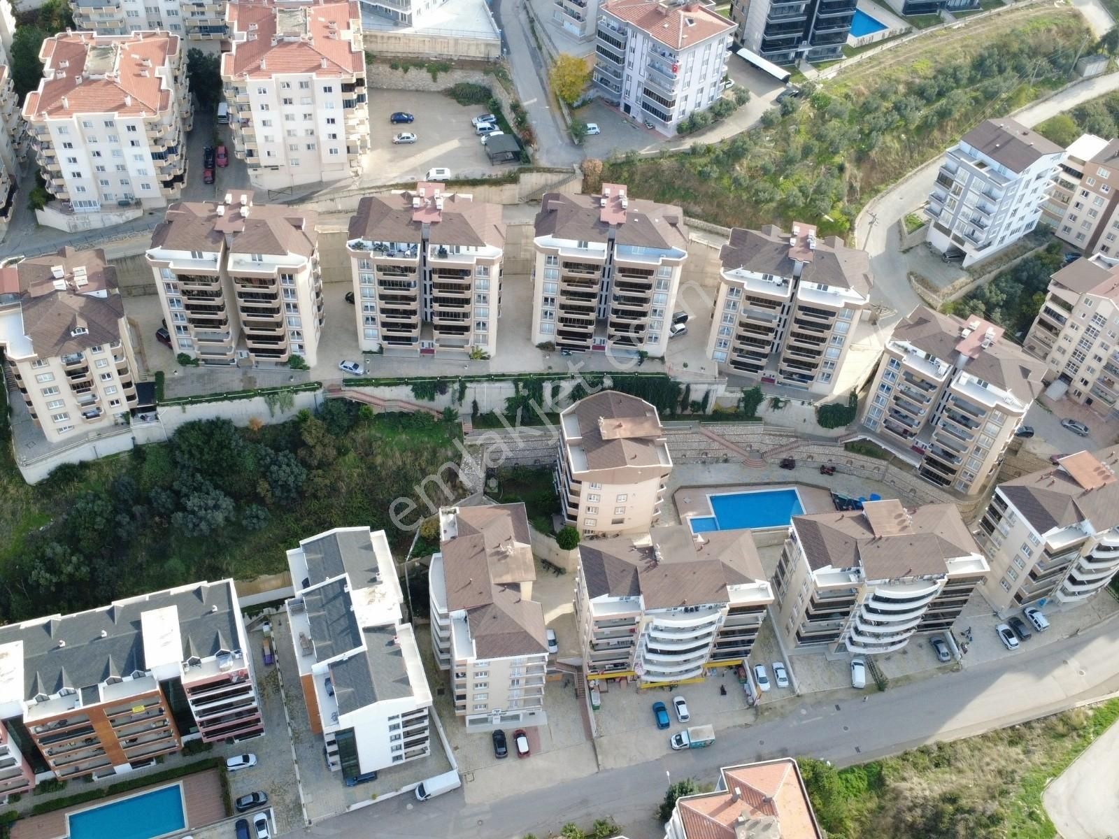 Mudanya Halitpaşa Mah Kiralık 3+1 Havuzlu Yeni Daire - Görsel 2