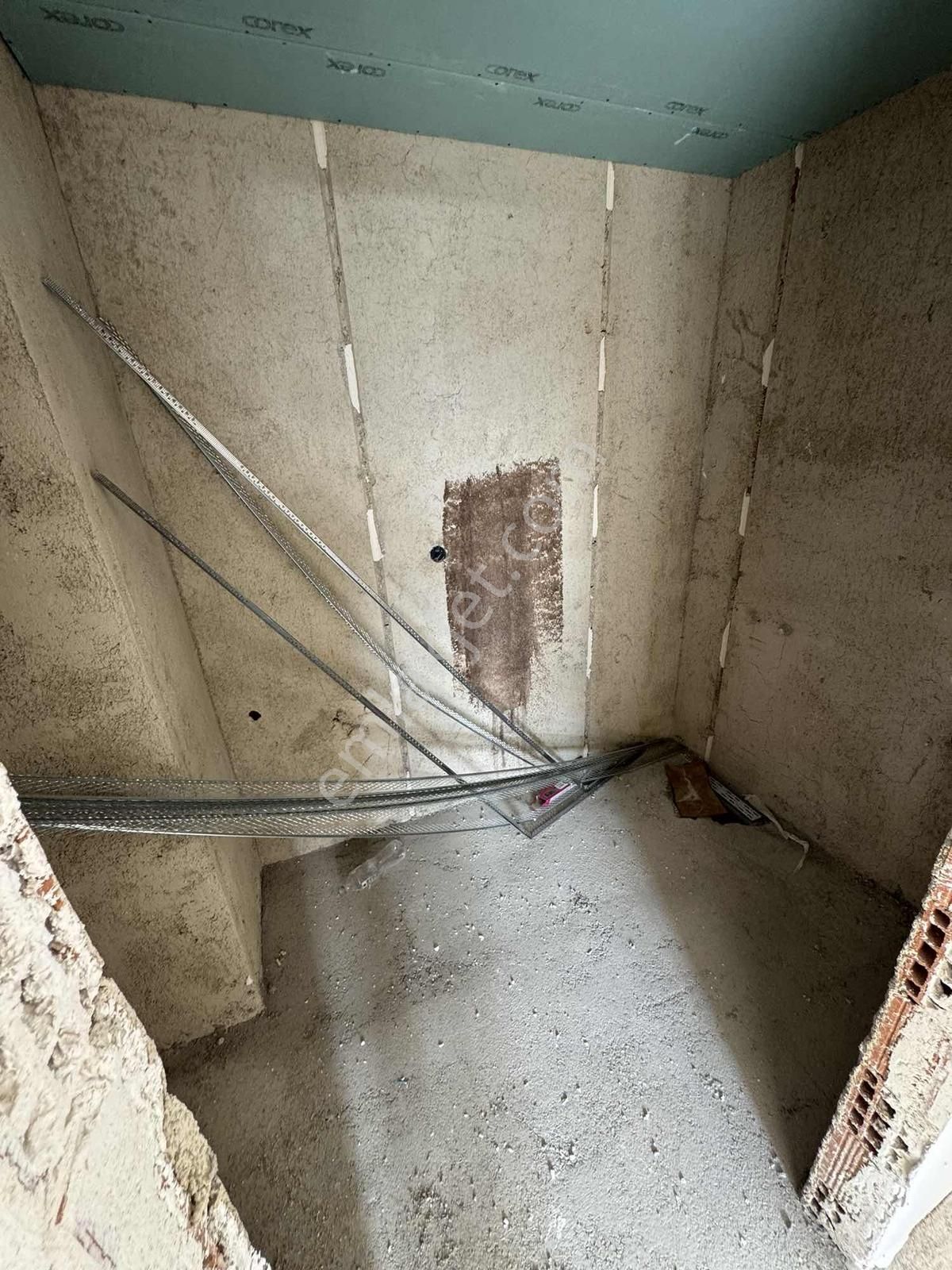 Kacmaz Fırsat Ebeveyn Banyolu Katda Asansörlu Dükkan Üstü - Görsel 6